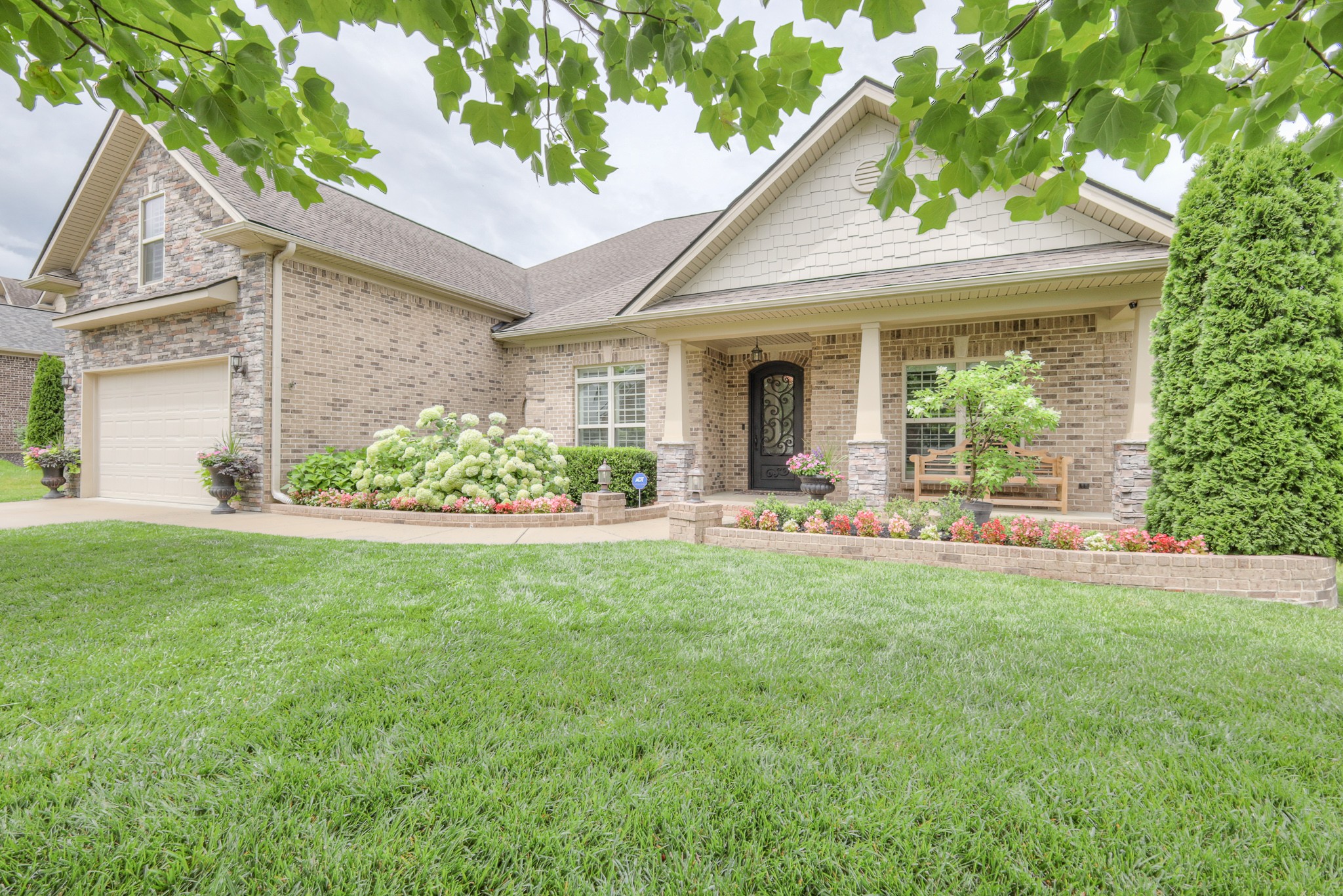 9006 Safe Haven Pl — photo
