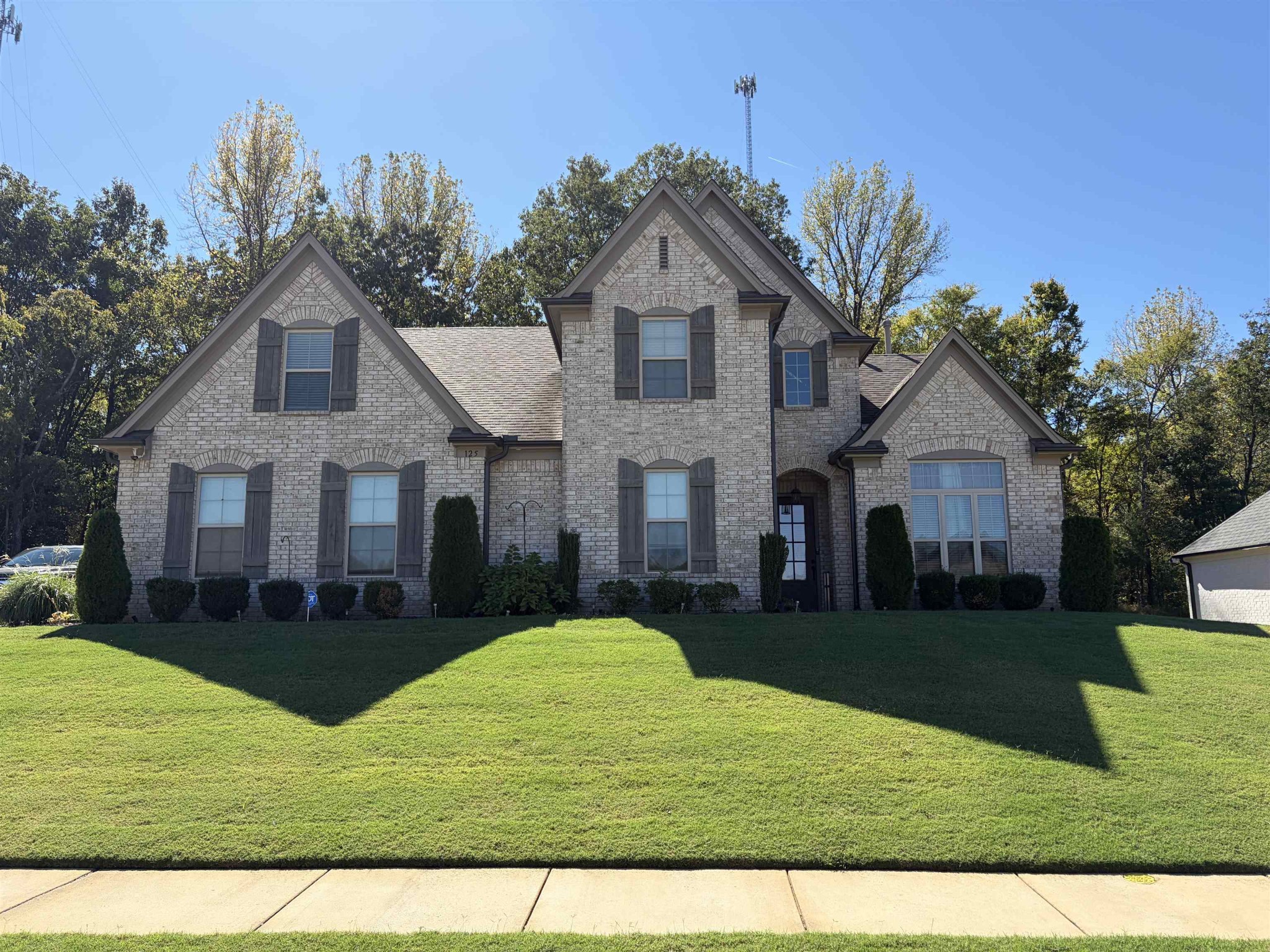 125 Laurel Glen Dr — photo