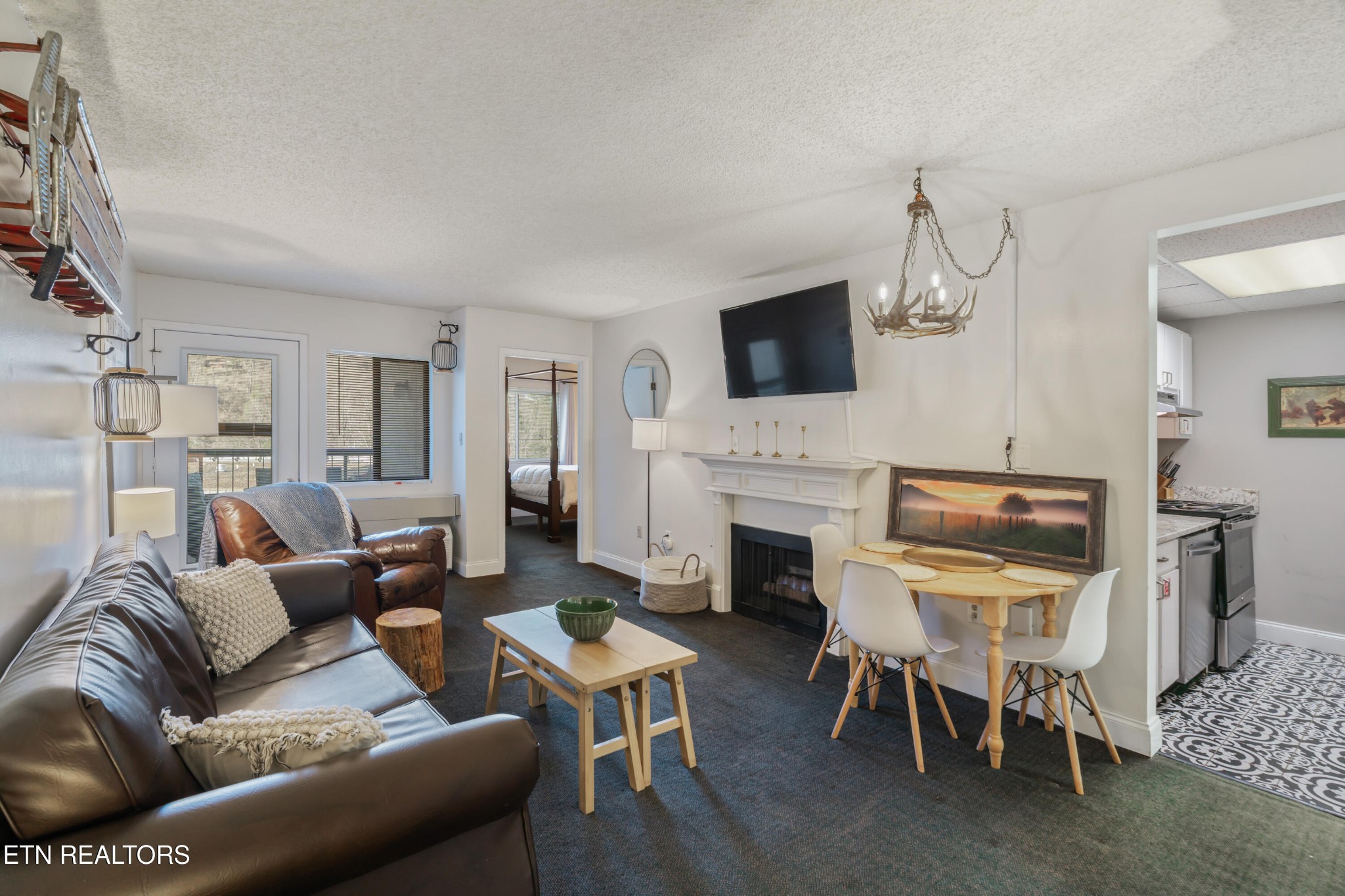 102 Baskins Creek Bypass Unit 207 — photo