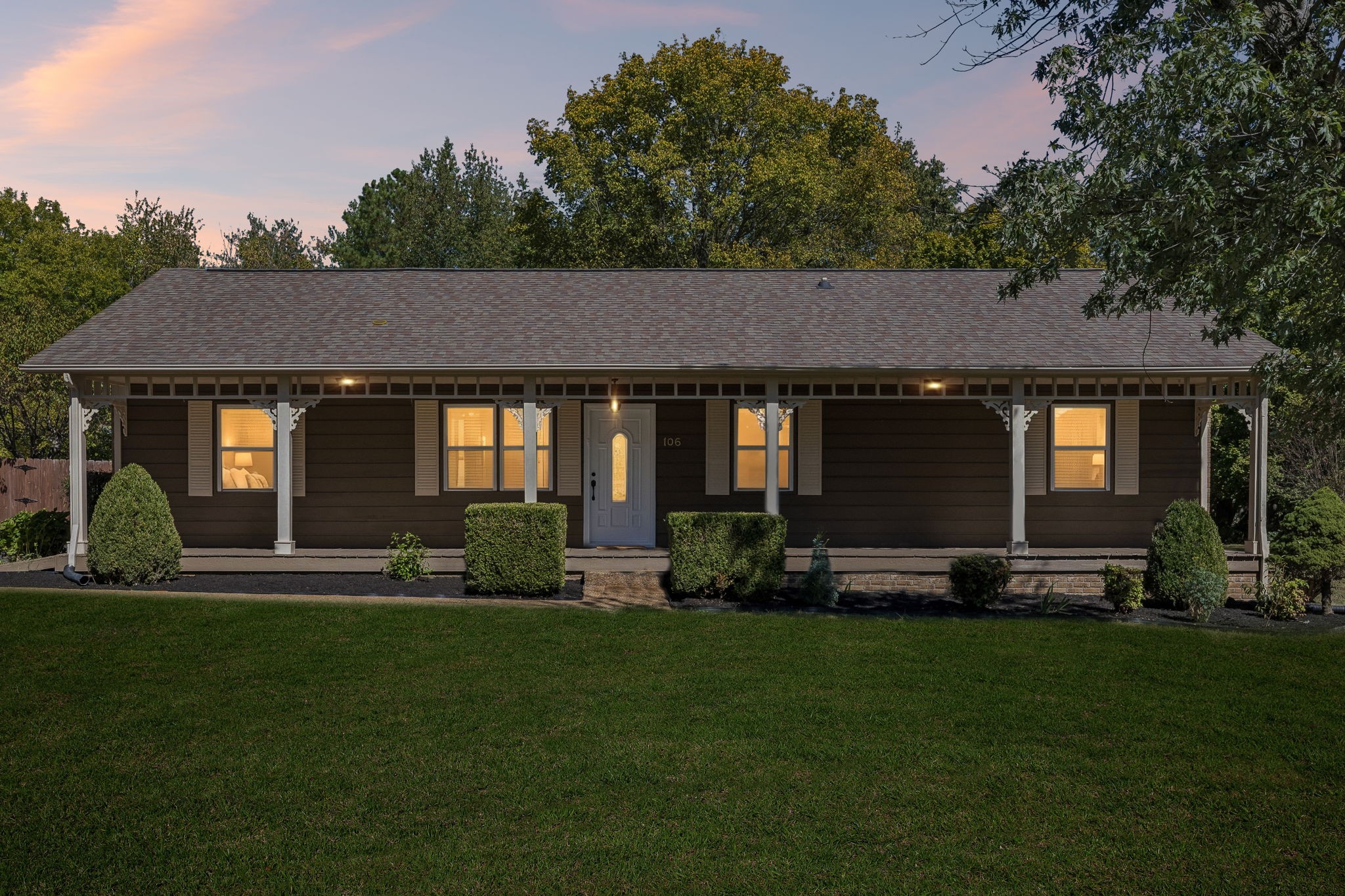 106 Brooklawn Dr — photo