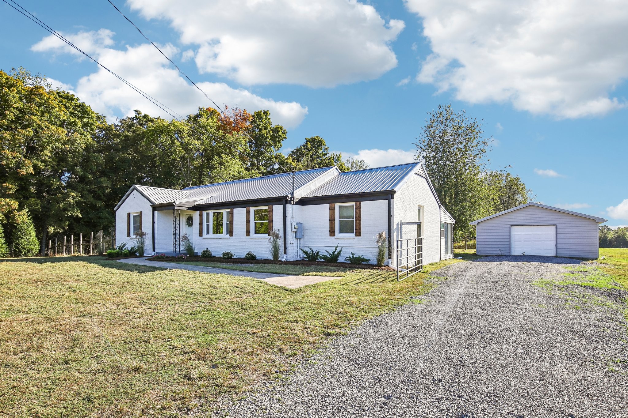 3116 Ivey Point Rd — photo