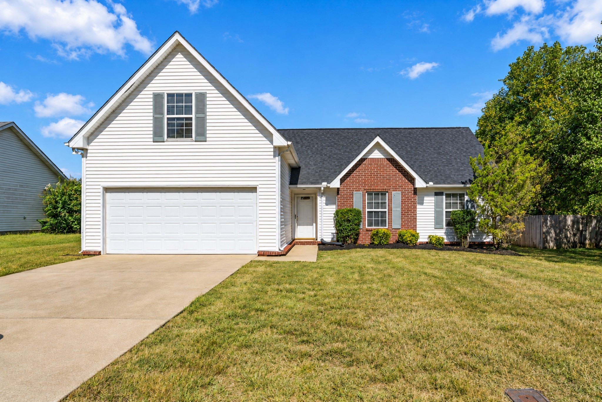 1180 Saint Andrews Dr — photo