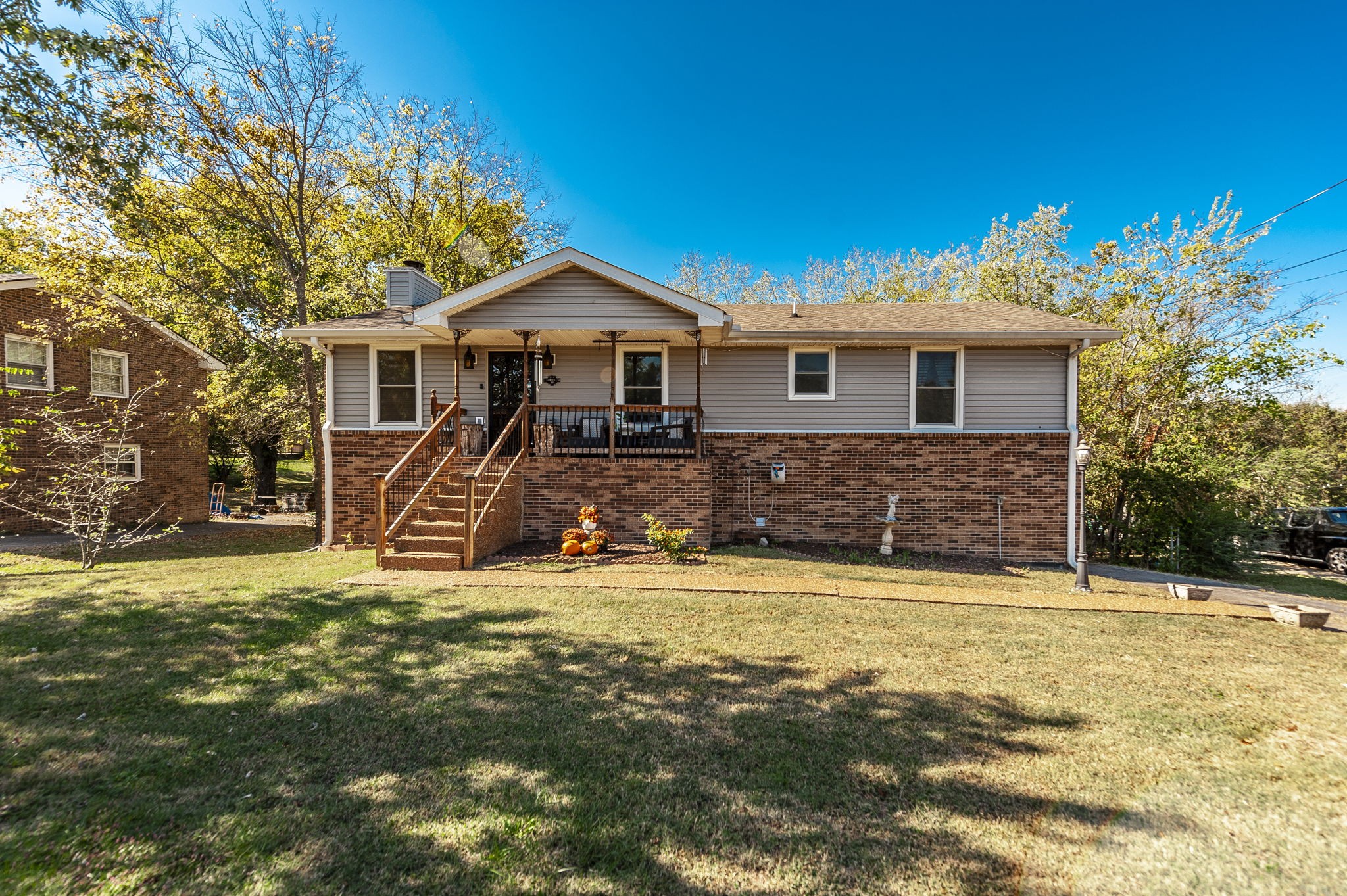 121 Overlook Dr — photo