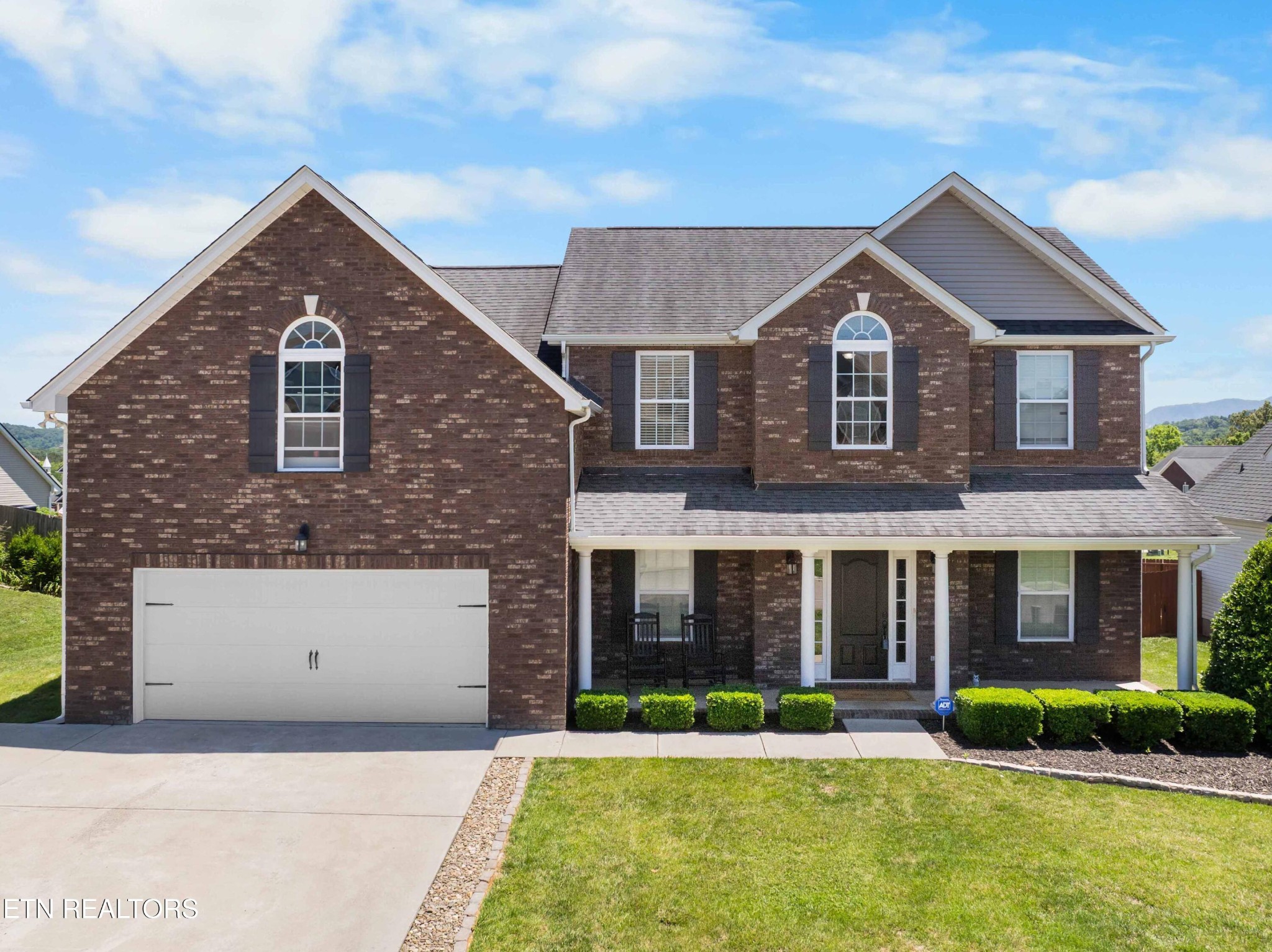 2851 Southwinds Circle — photo