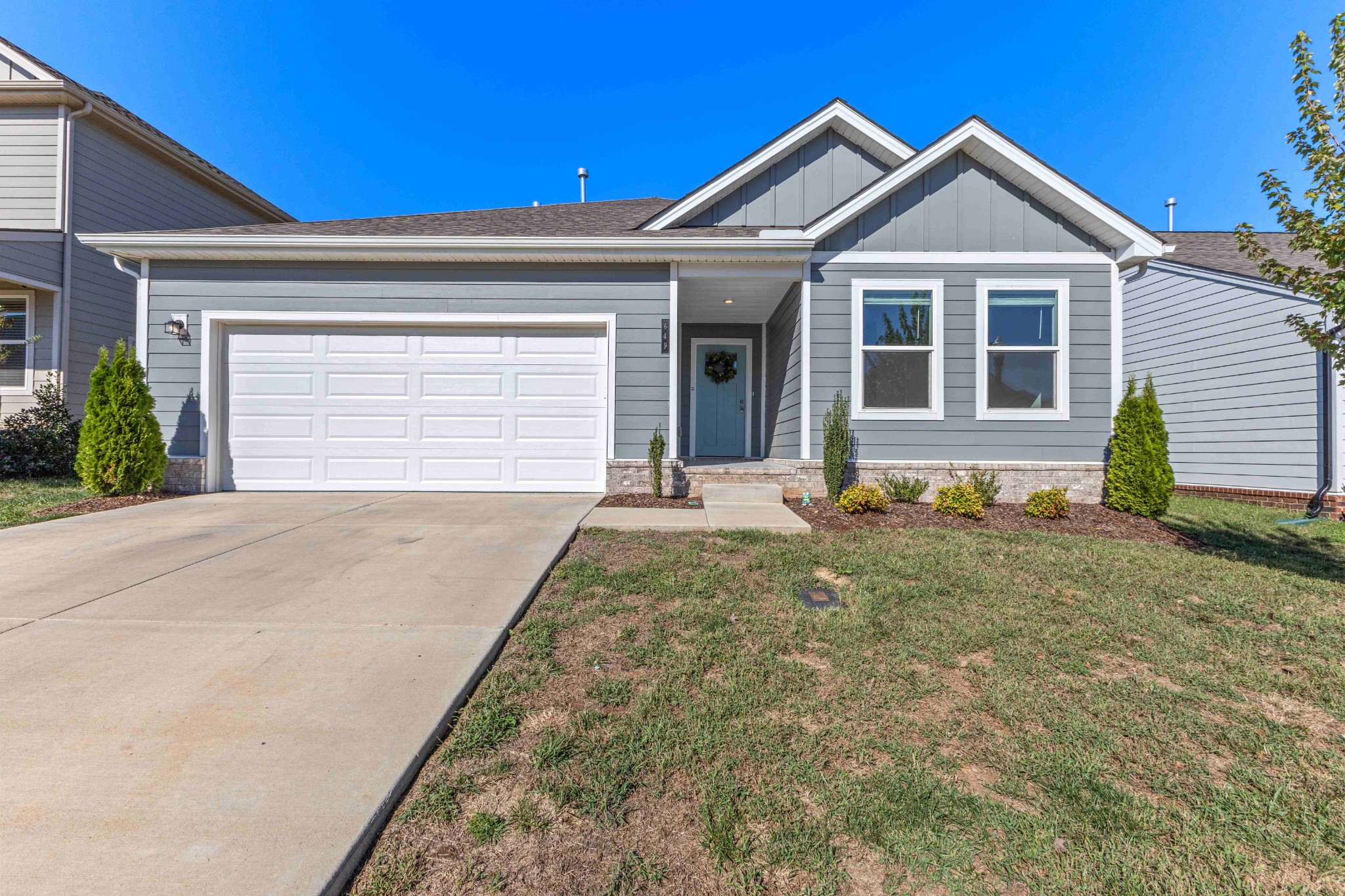 649 Cedar Brook Dr — photo