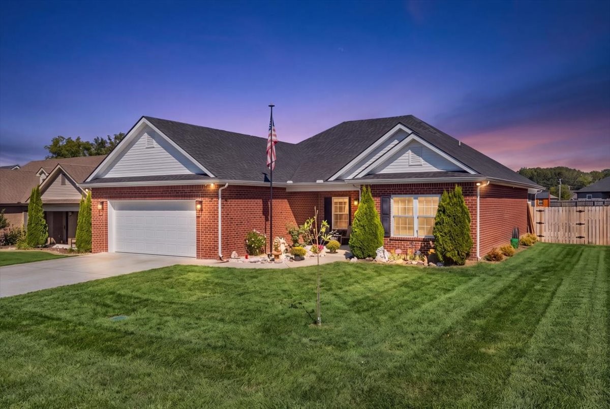 252 Spring Breeze Dr — photo