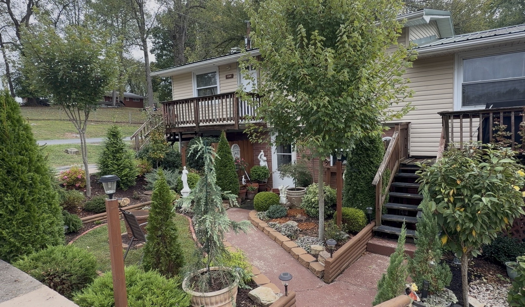 1151 Ridgecrest Ave — photo