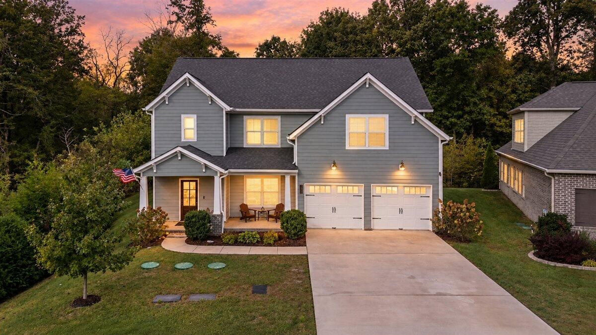 1608 Buttonwood Loop — photo
