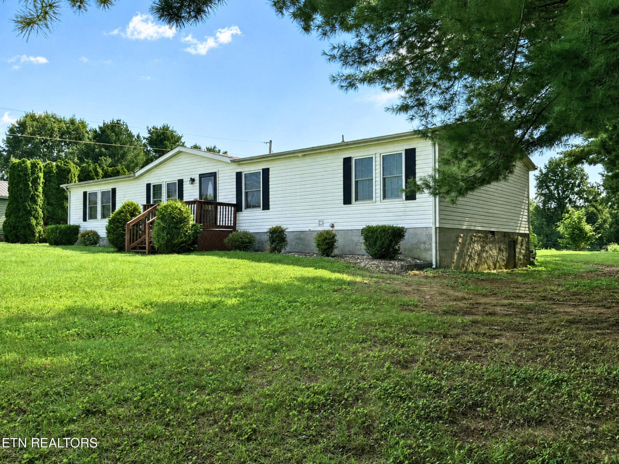 10106 Spring Creek Rd — photo