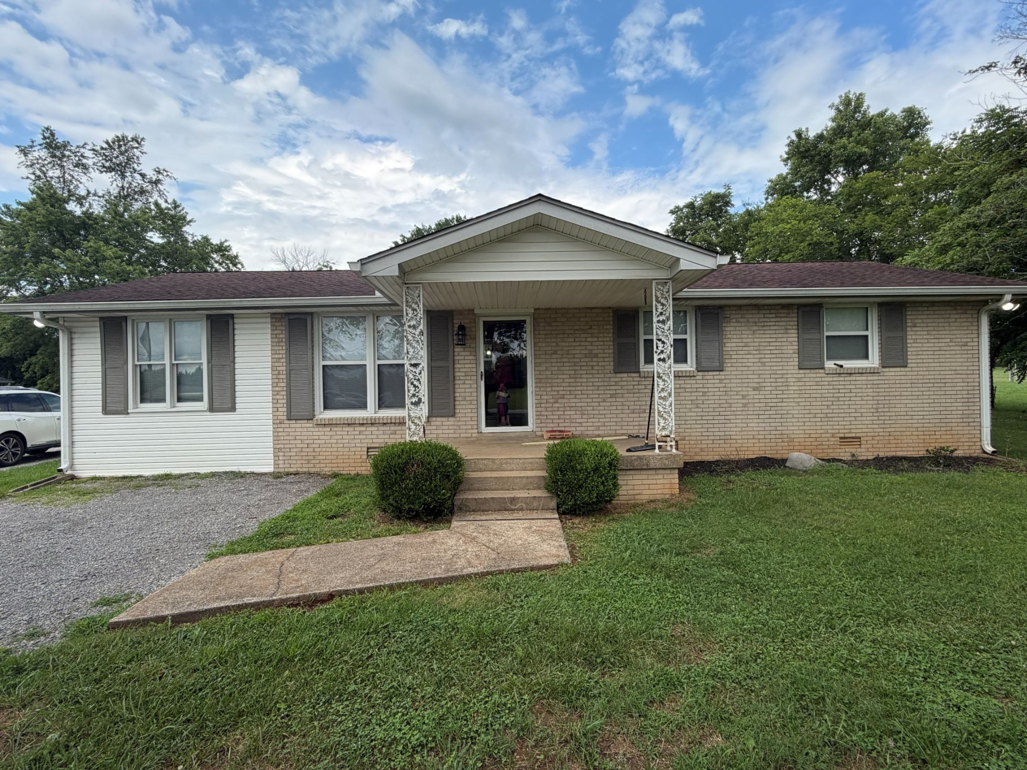 4700 Leanna Rd, E — photo