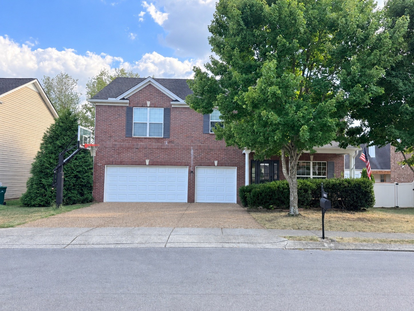 6002 Thrush Ct — photo