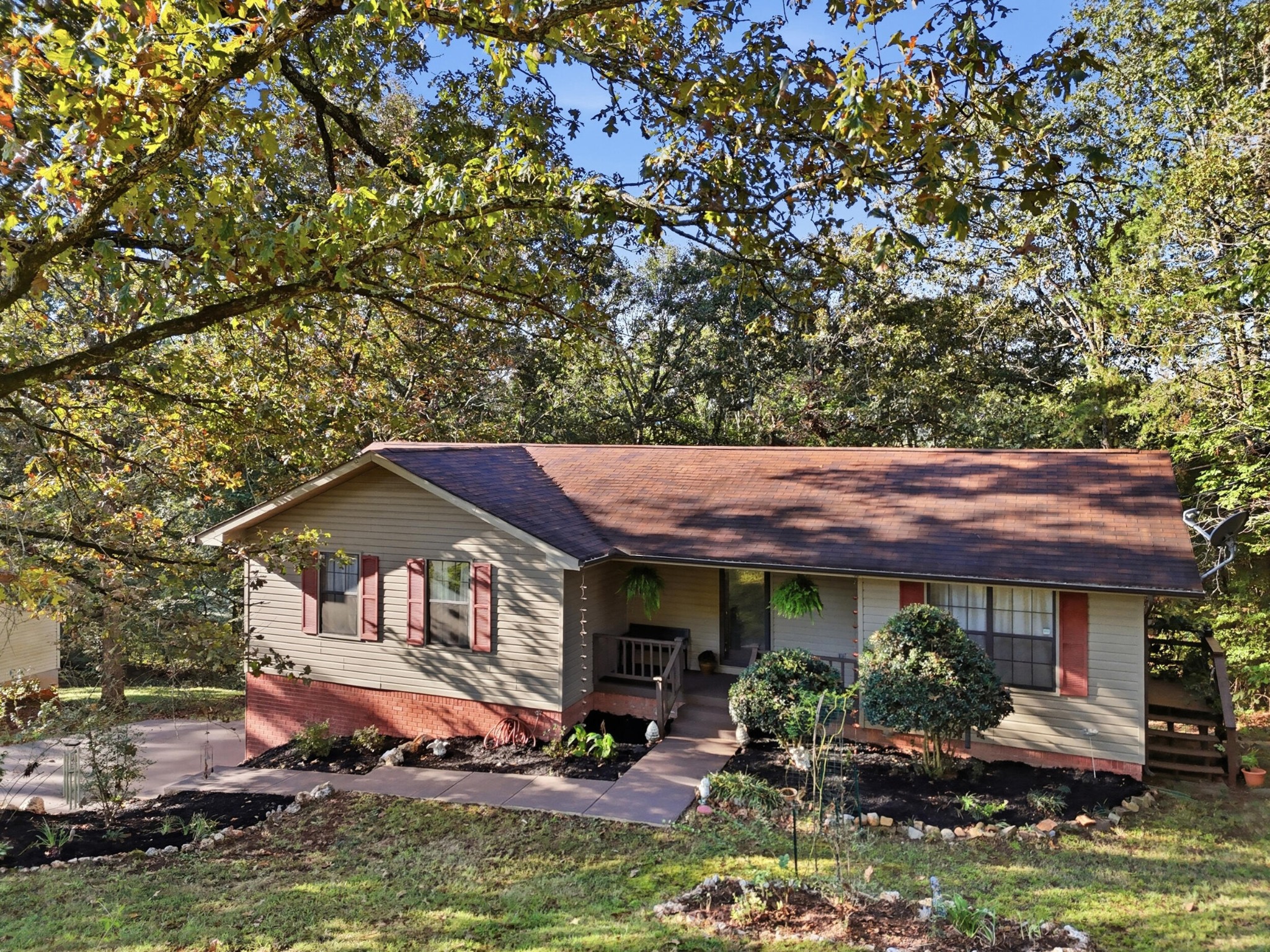 714 Nickajack Circle — photo