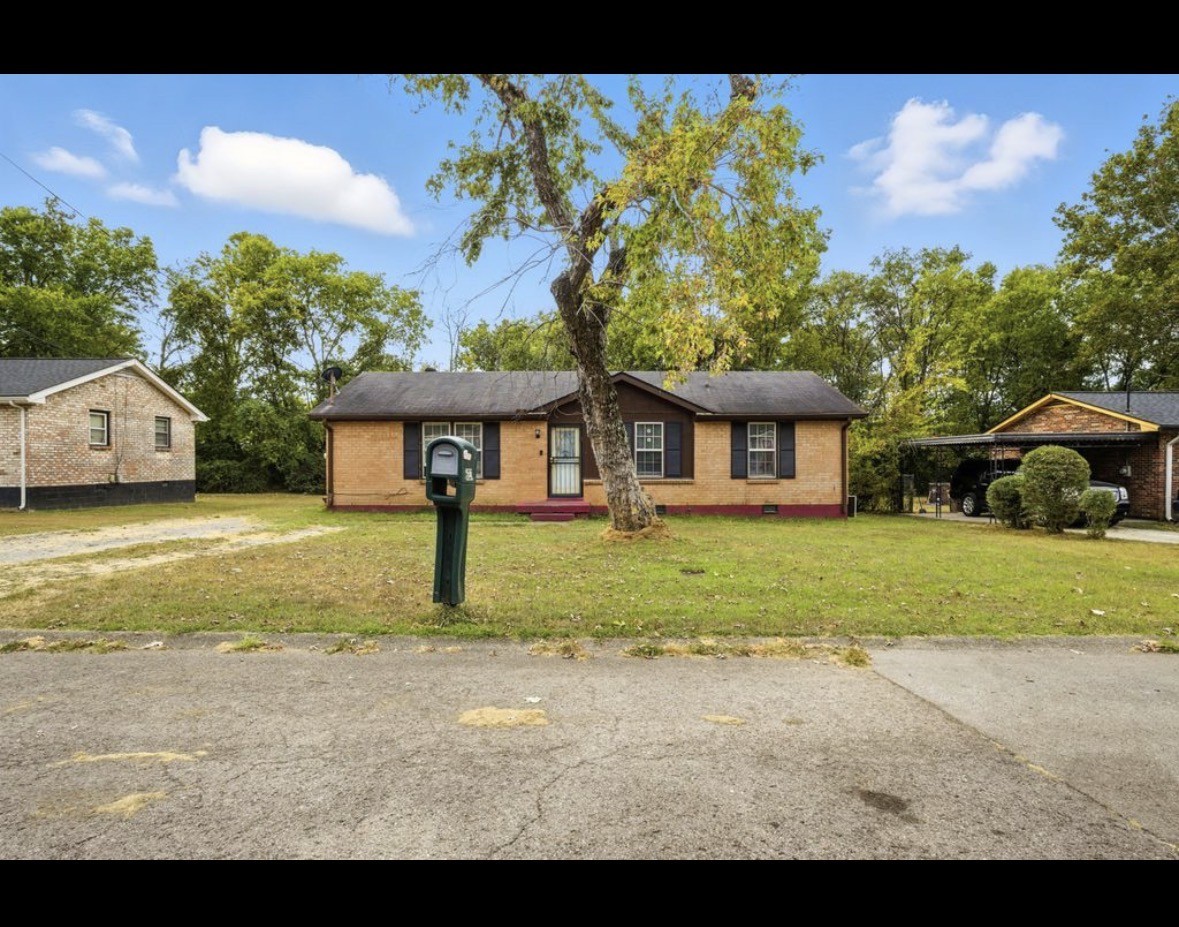 621 Baldwin Ct — photo