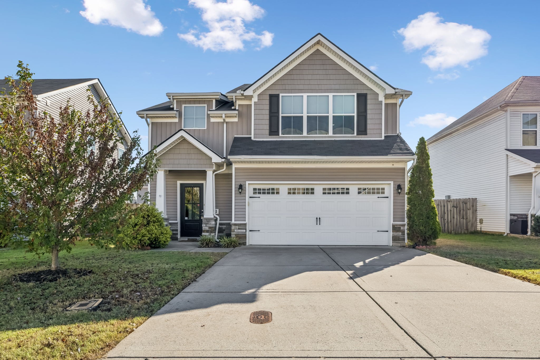 1712 Sunray Dr — photo