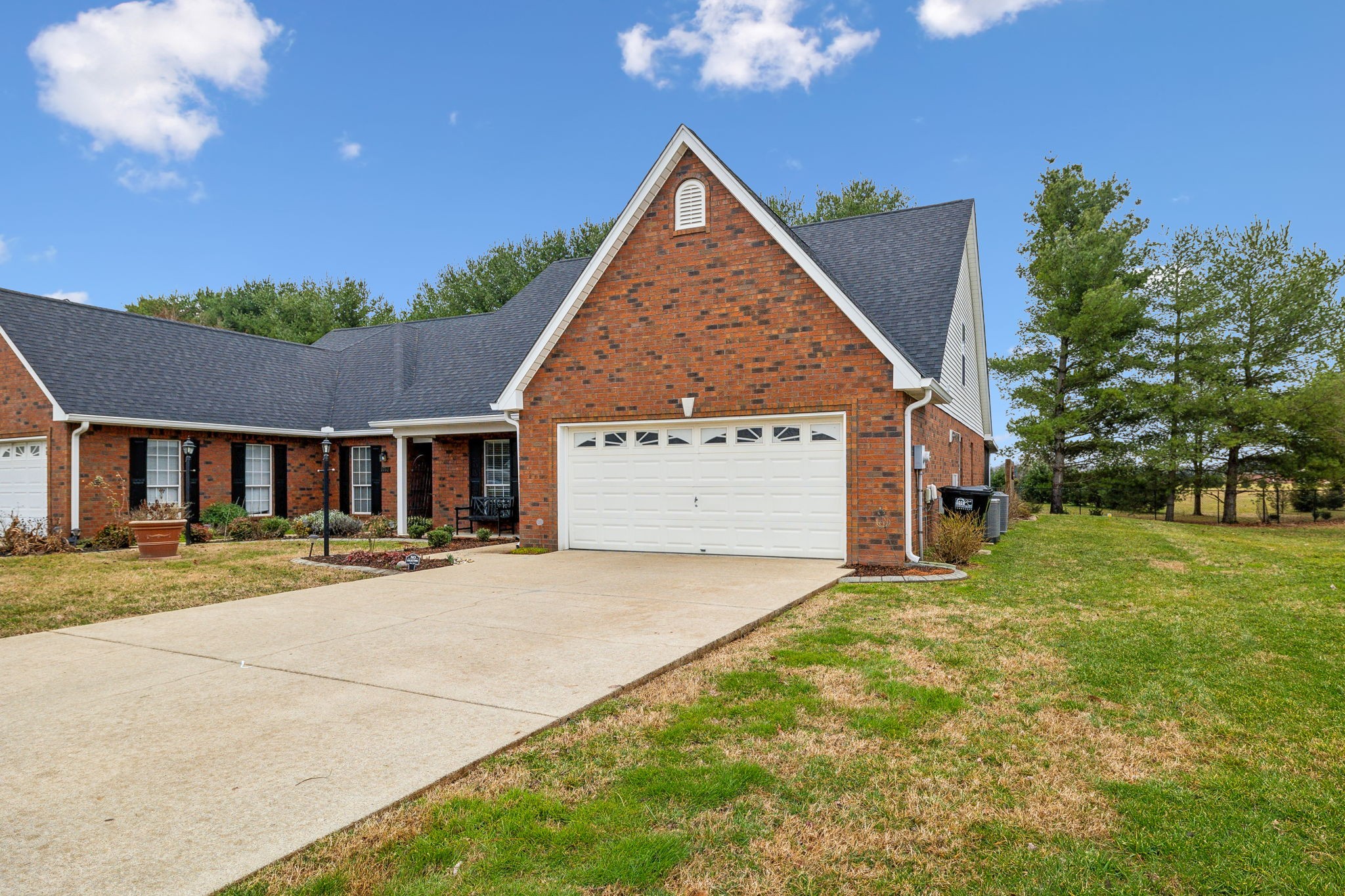 1708 Keeneland Ct — photo