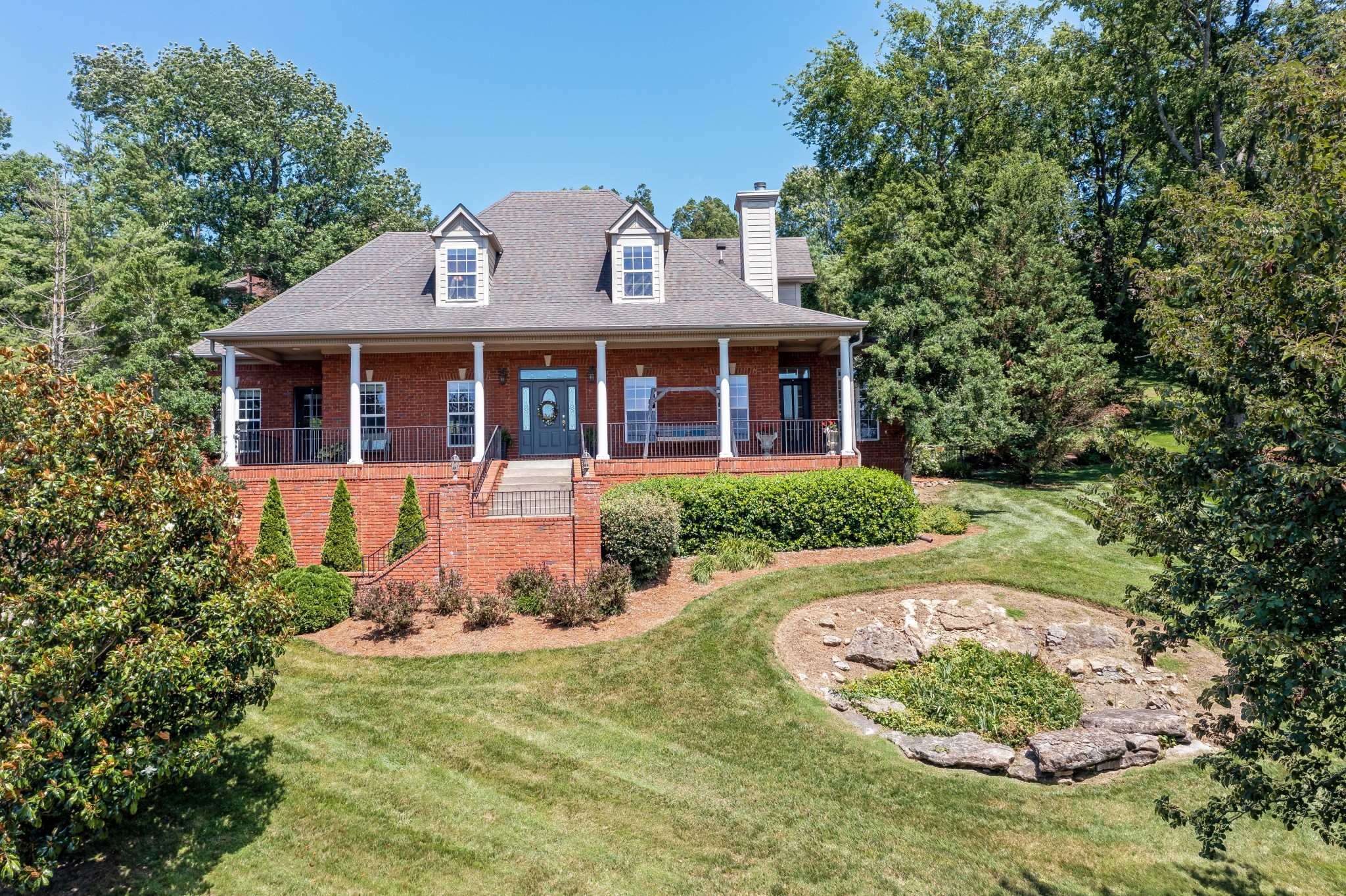 8216 W Chase Ct — photo