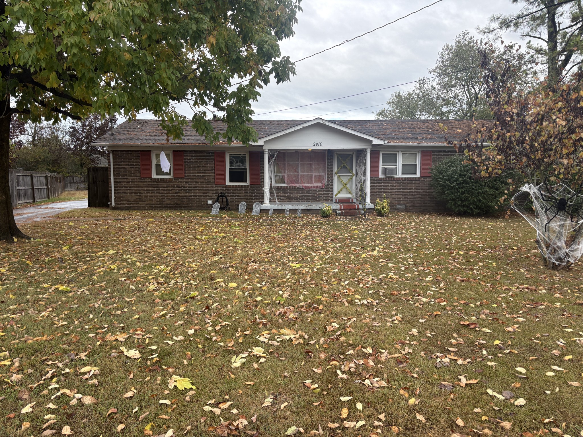 2410 Obrien Dr — photo