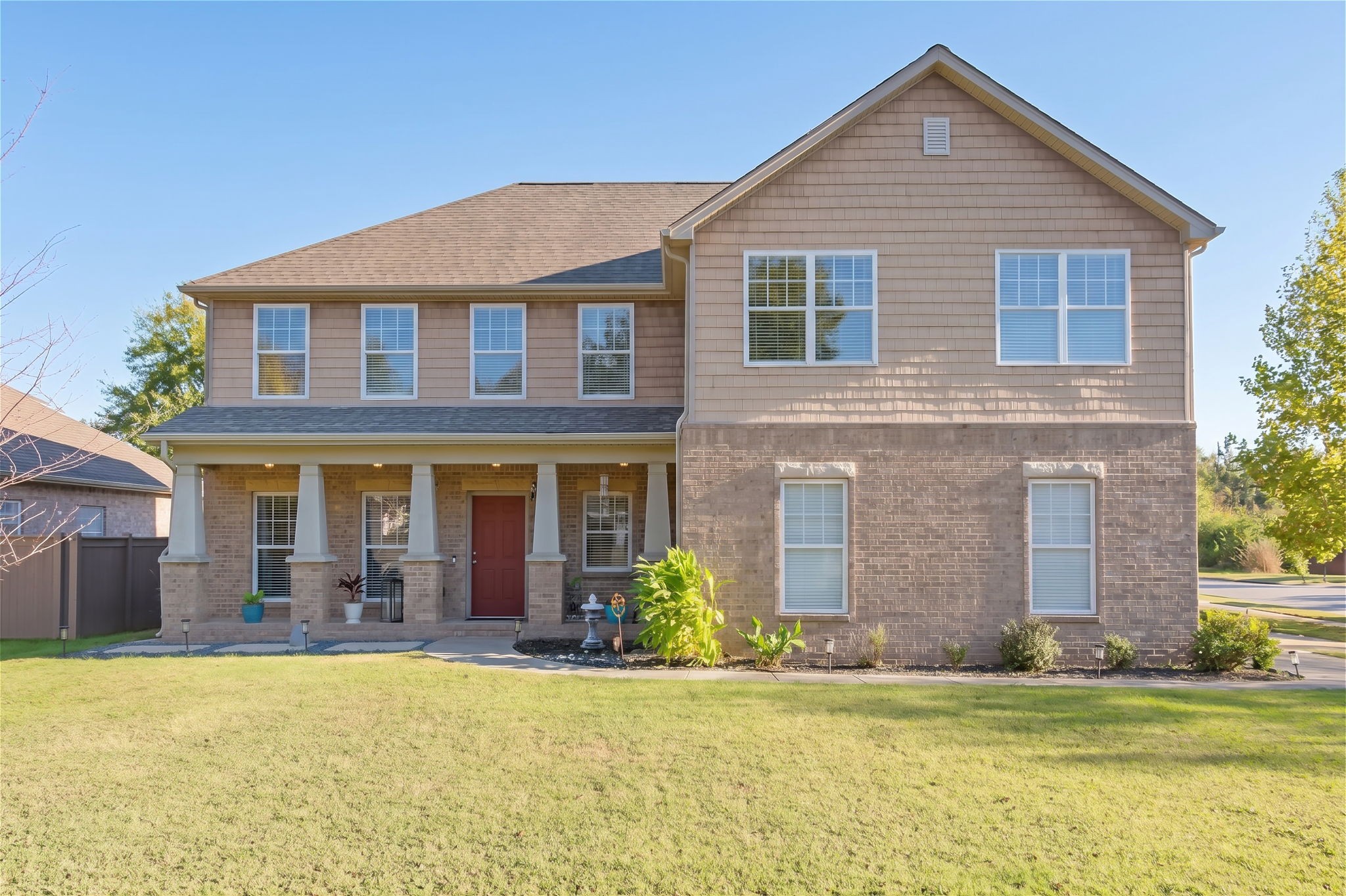 7476 Riverland Dr — photo