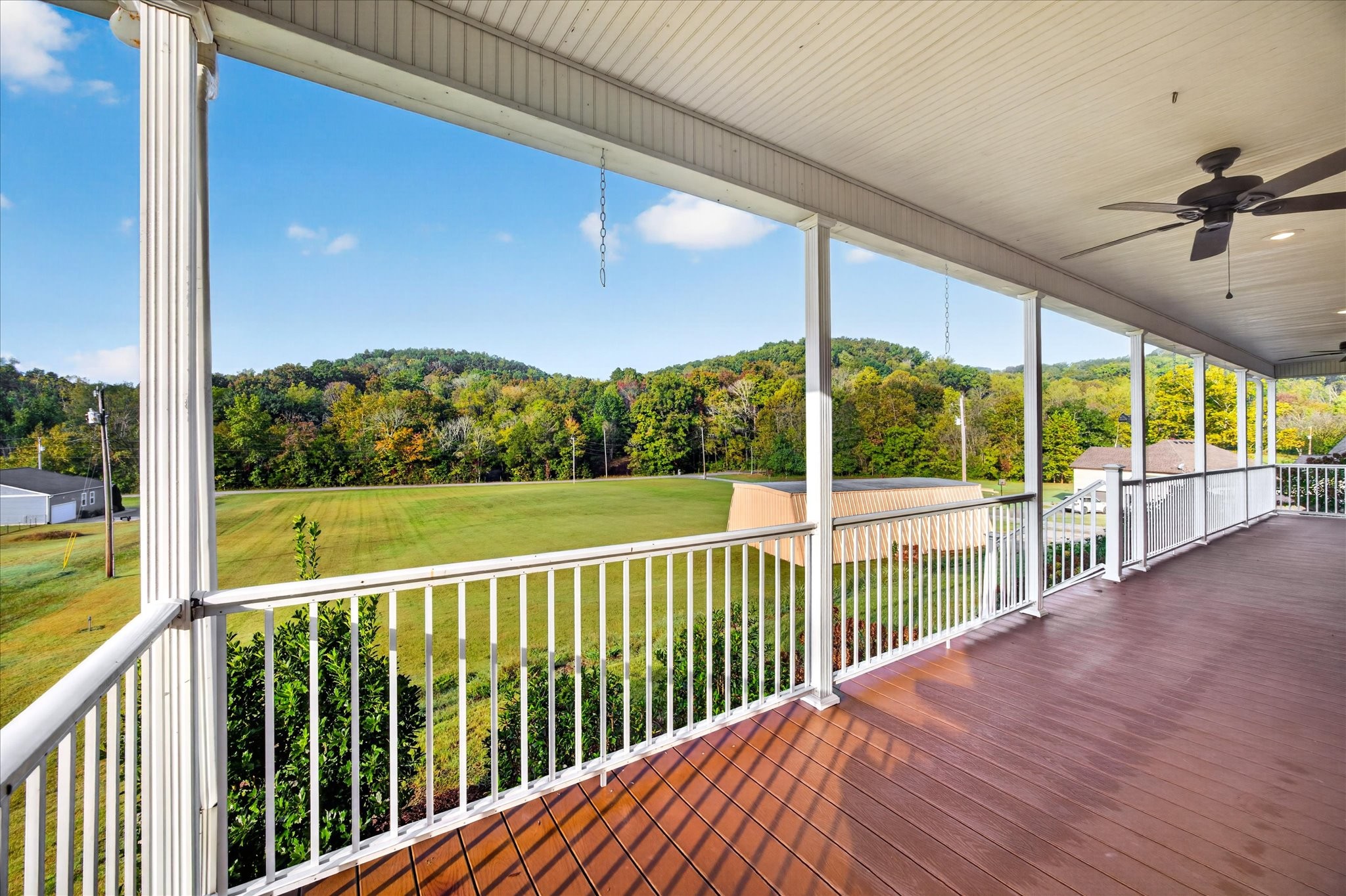 590A Lindsey Hollow Rd — photo