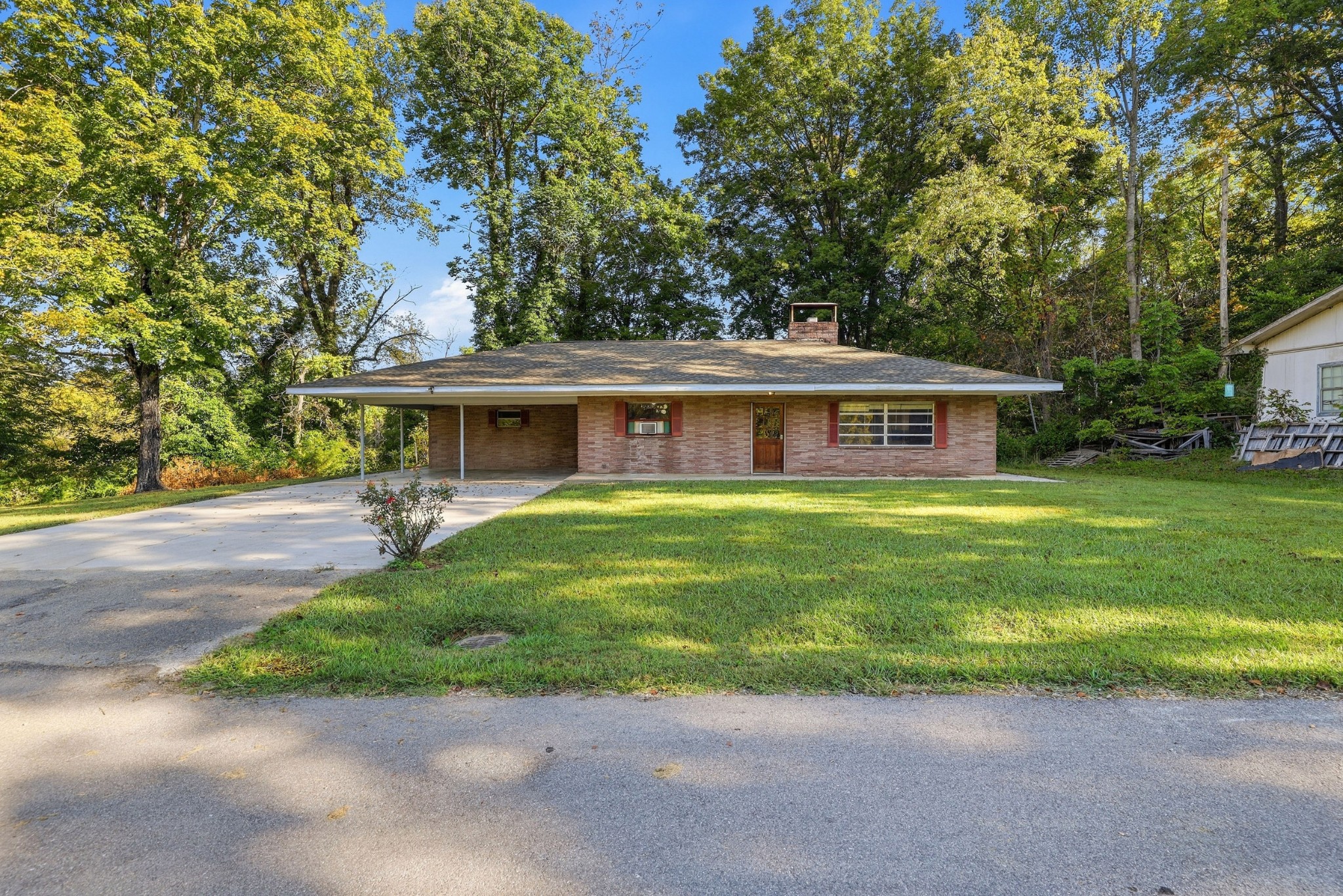 130 Sunset Drive — photo