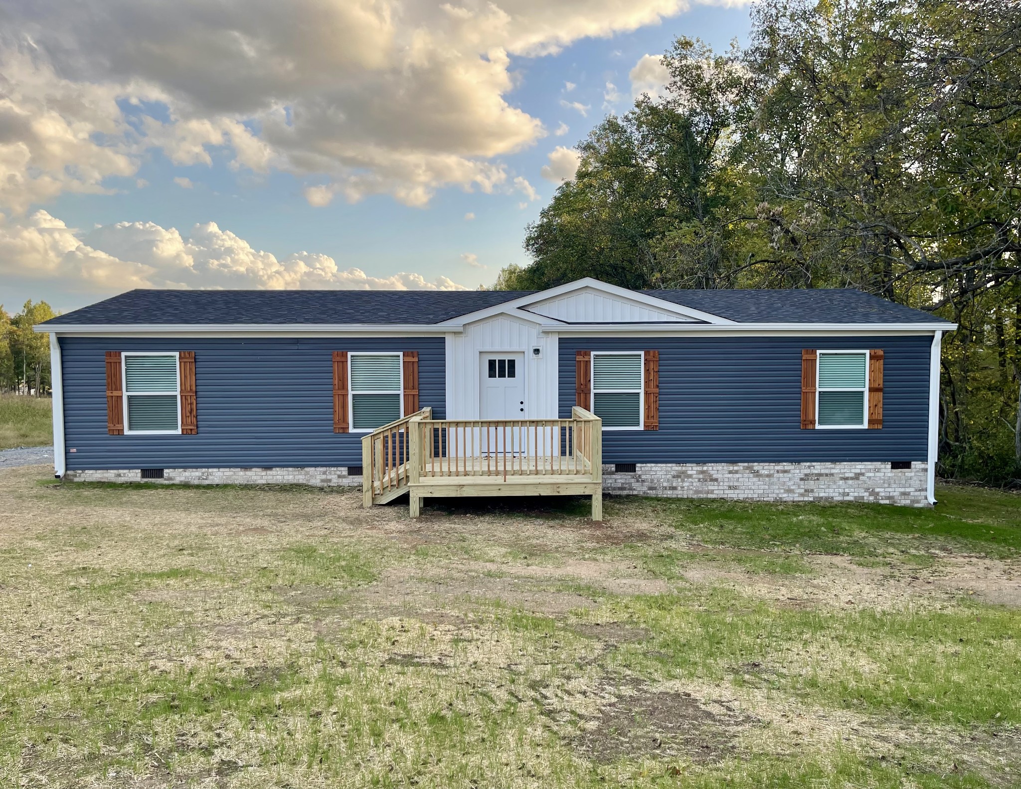941 White Springs Rd — photo