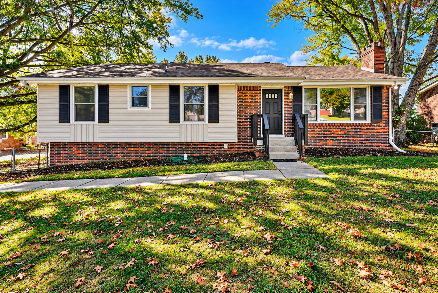 180 Haven Dr — photo
