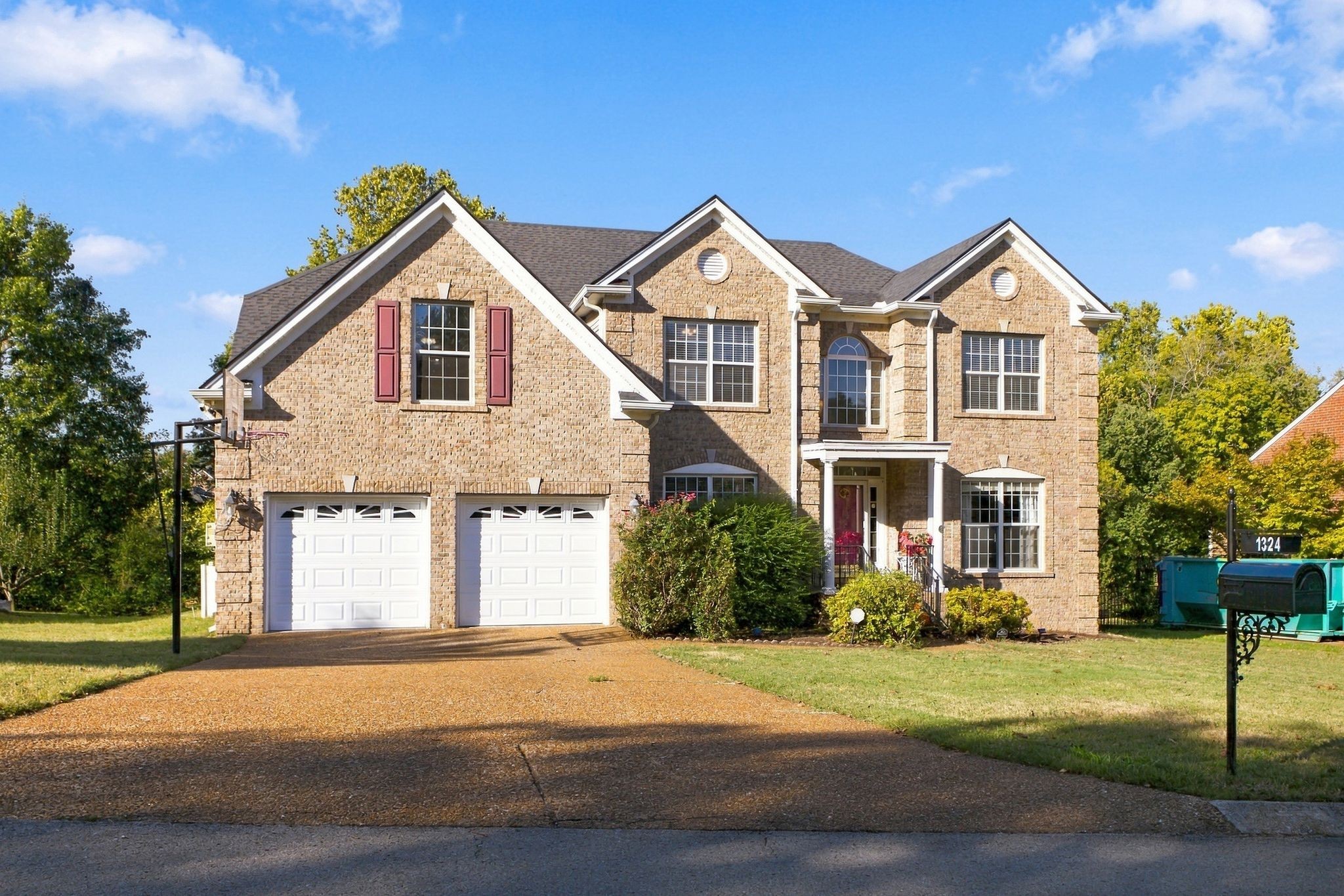 1324 Sweetwater Dr — photo