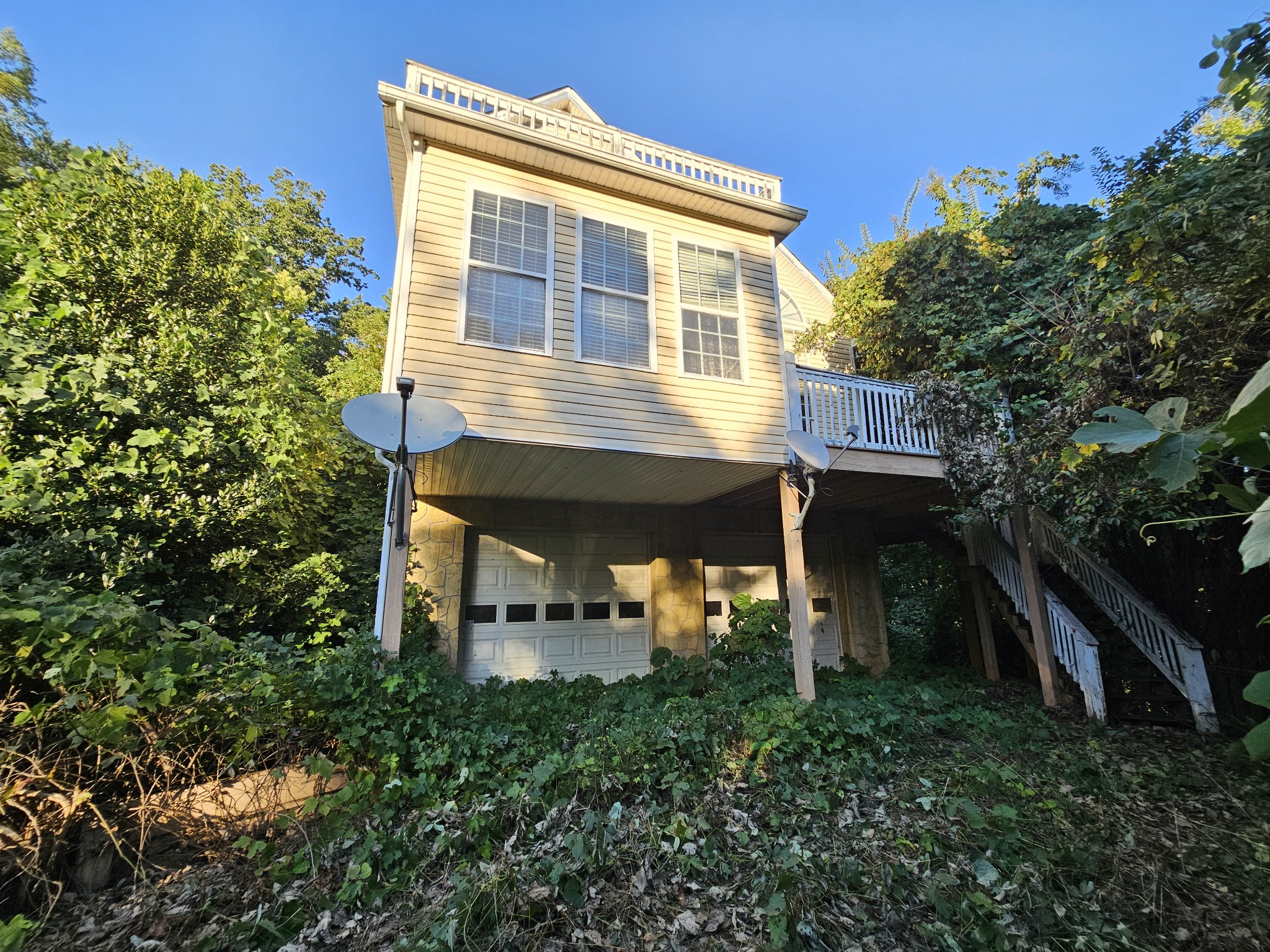 180 Happy Hollow Rd — photo