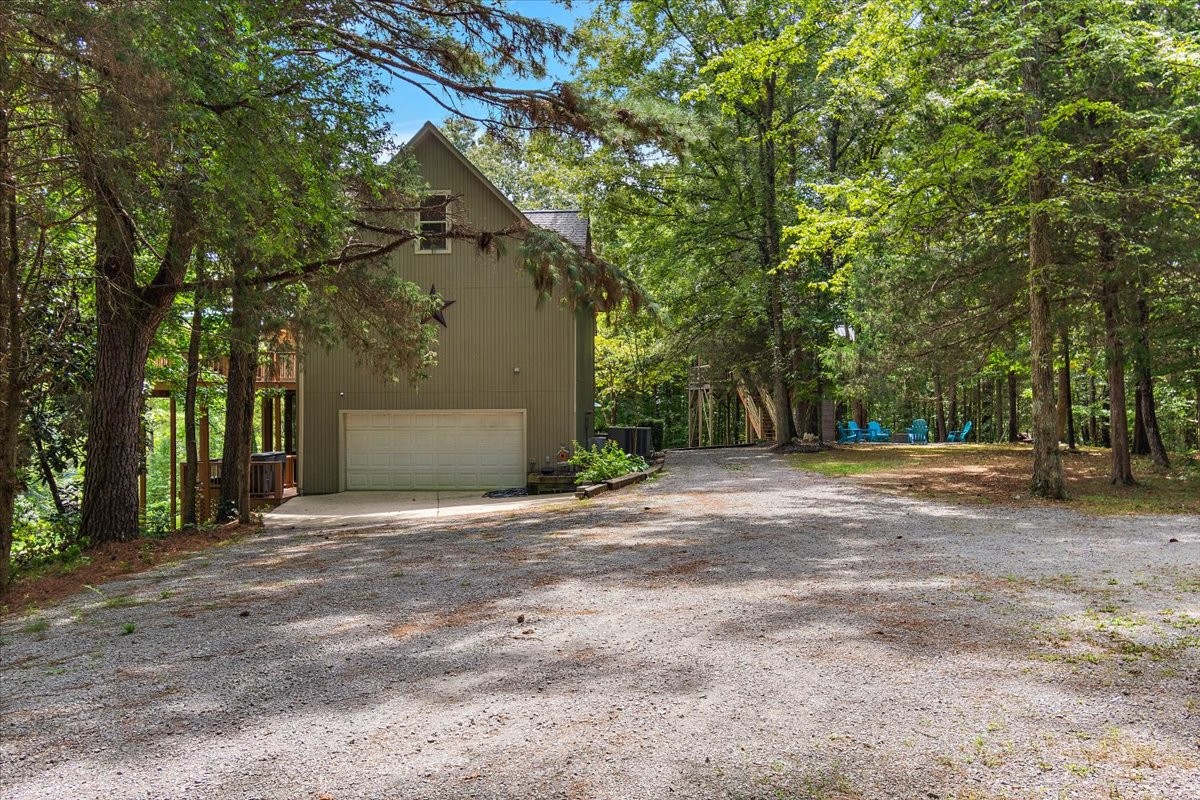 4250 Four Seasons Rd — photo