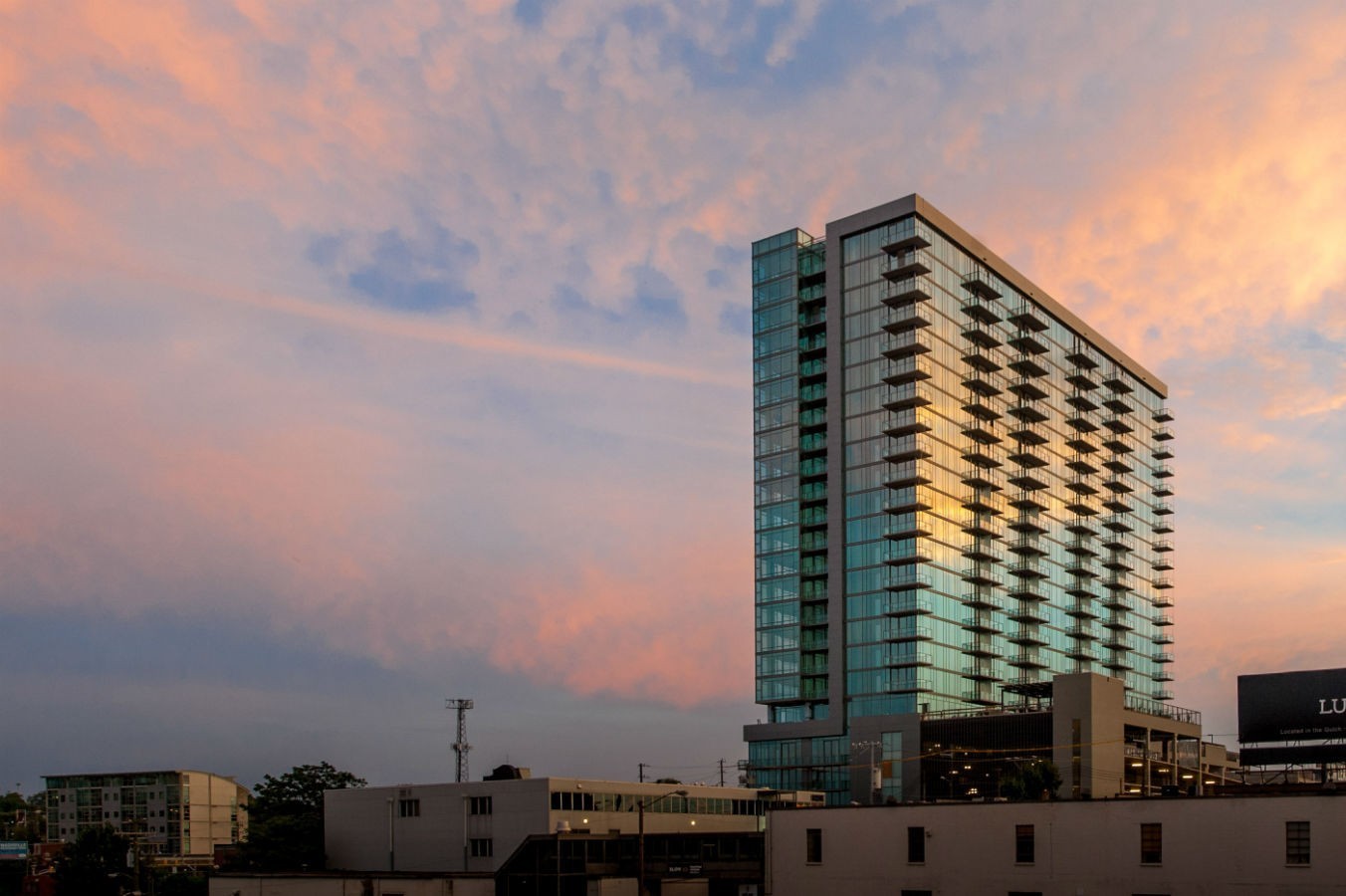 1212 Laurel St Unit 1210 — photo