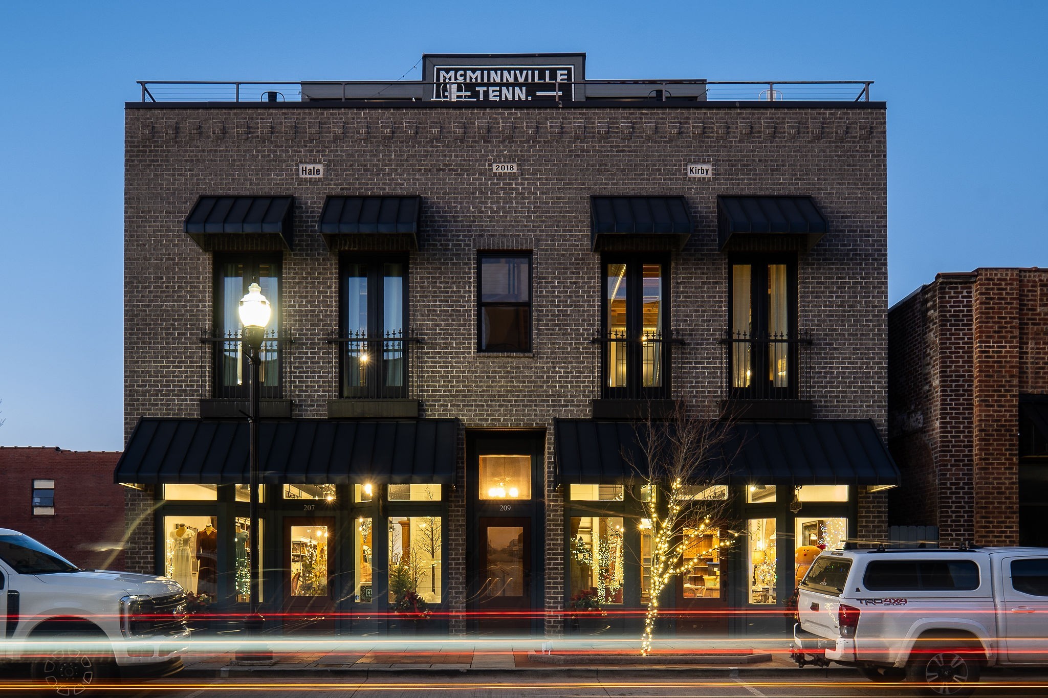 209 E Main St Unit 100 — photo