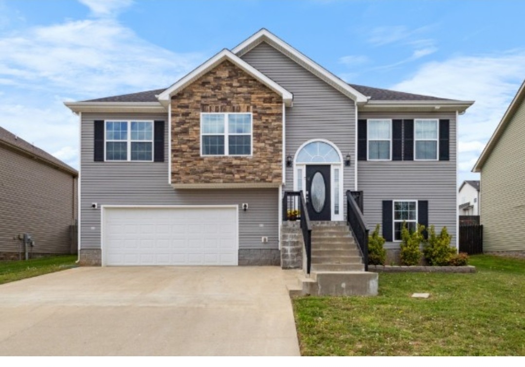 1391 Freedom Dr — photo