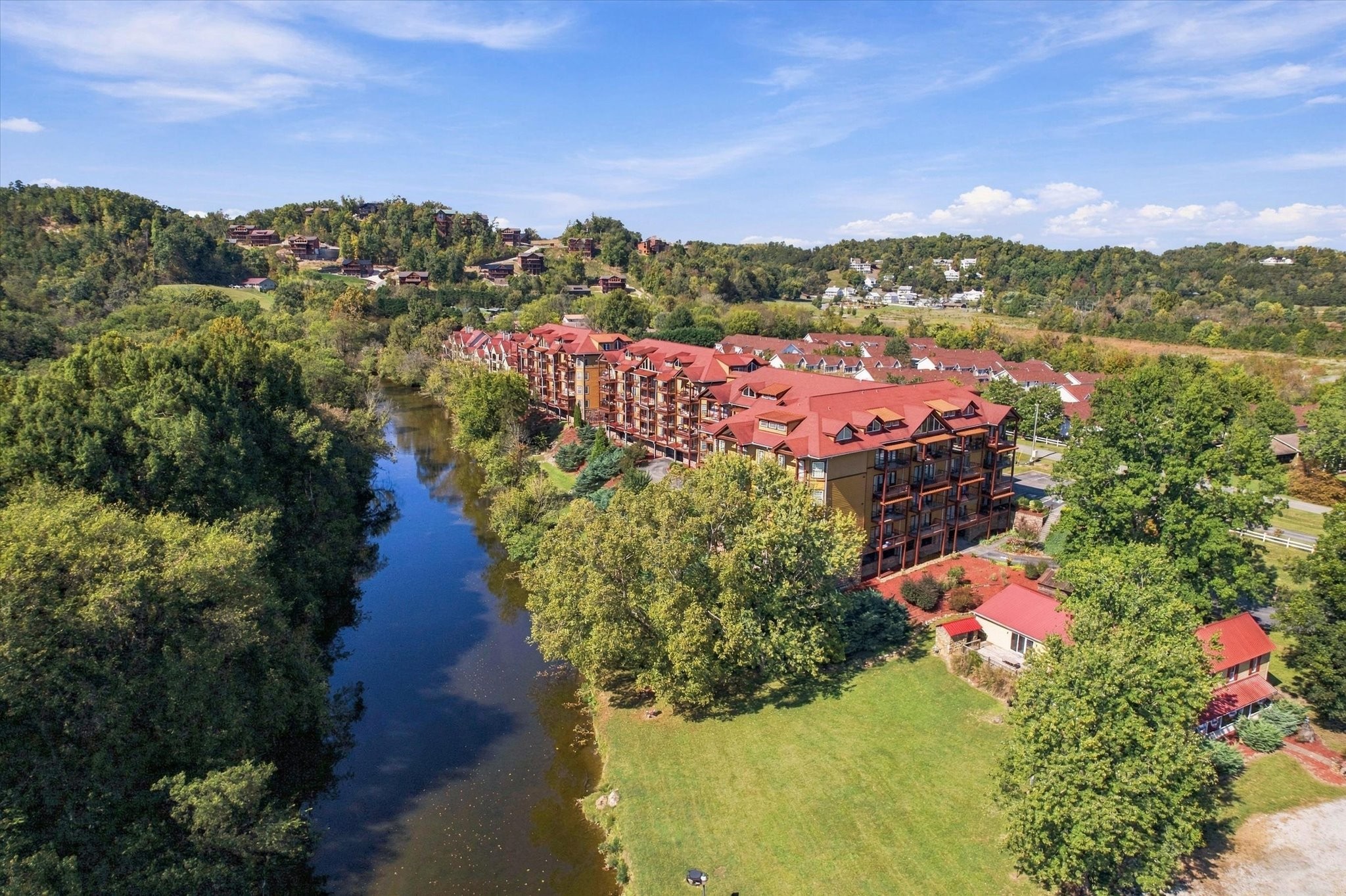 527 River Place Way Unit 511 — photo