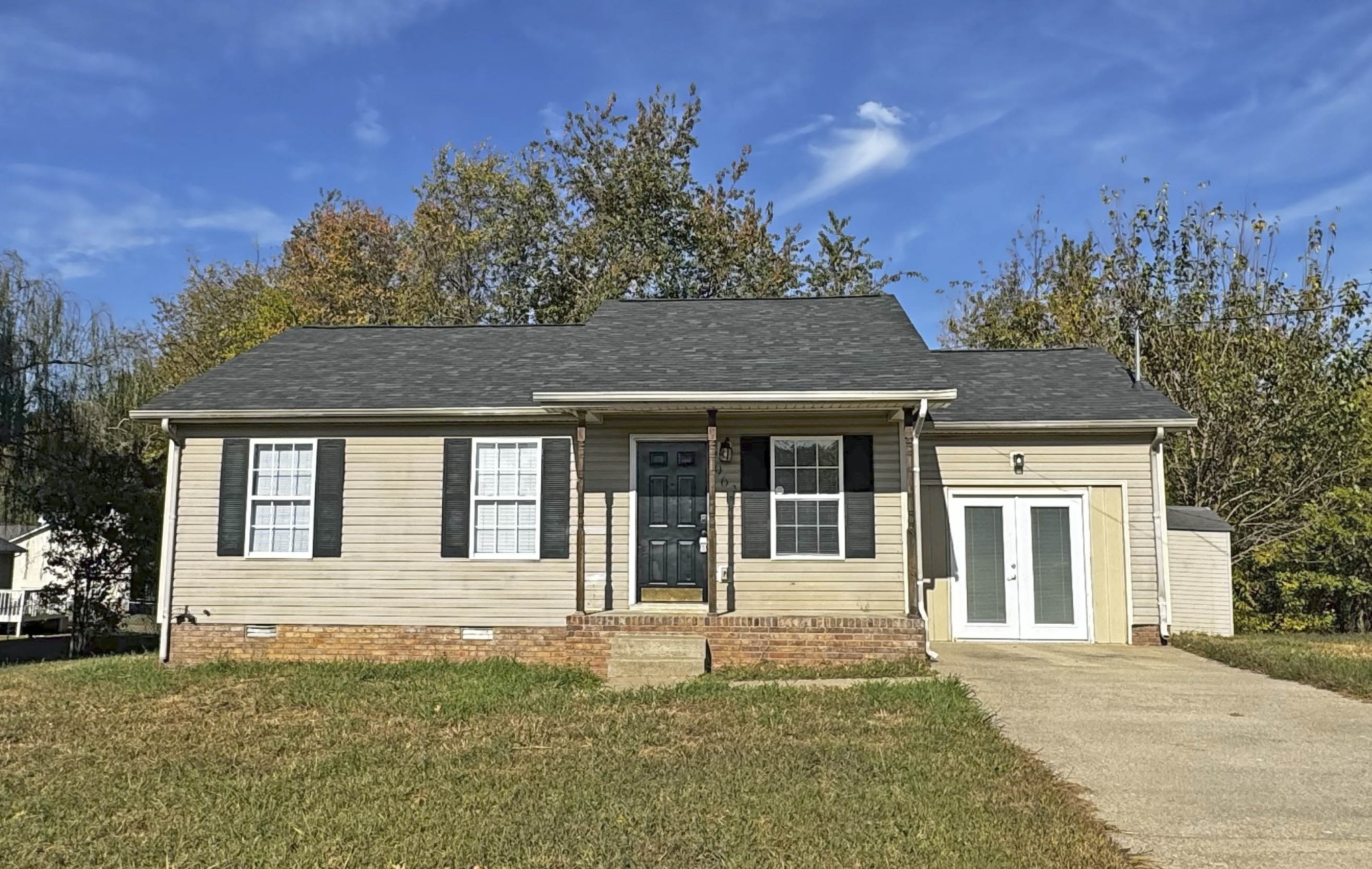 963 Van Buren Ave — photo