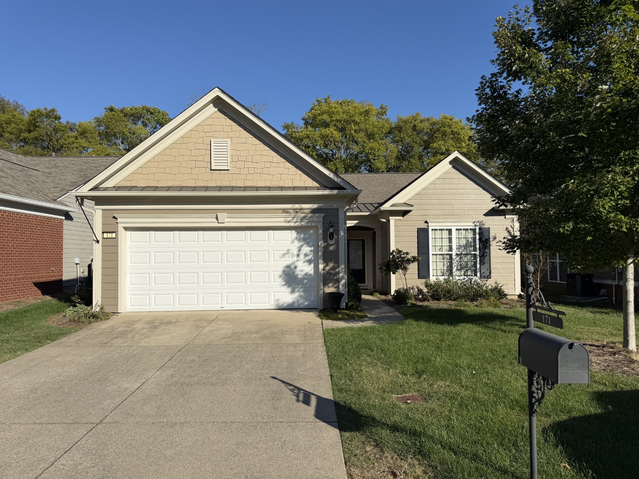 171 Navy Cir — photo