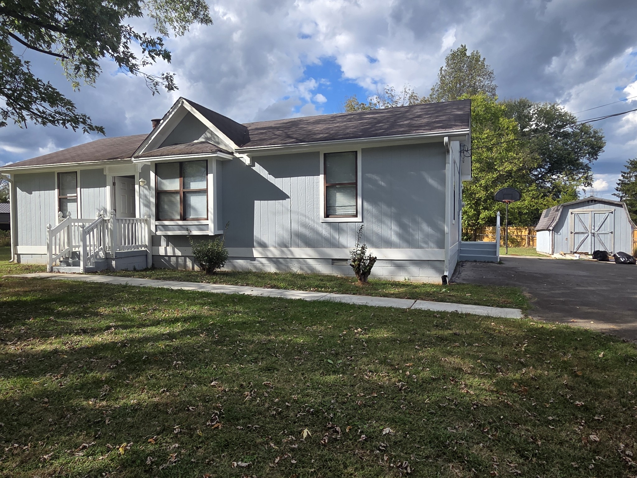 8015 Sunset Cir — photo