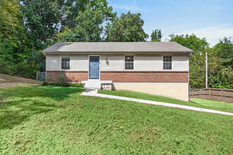 1425 Richmond Pl — photo