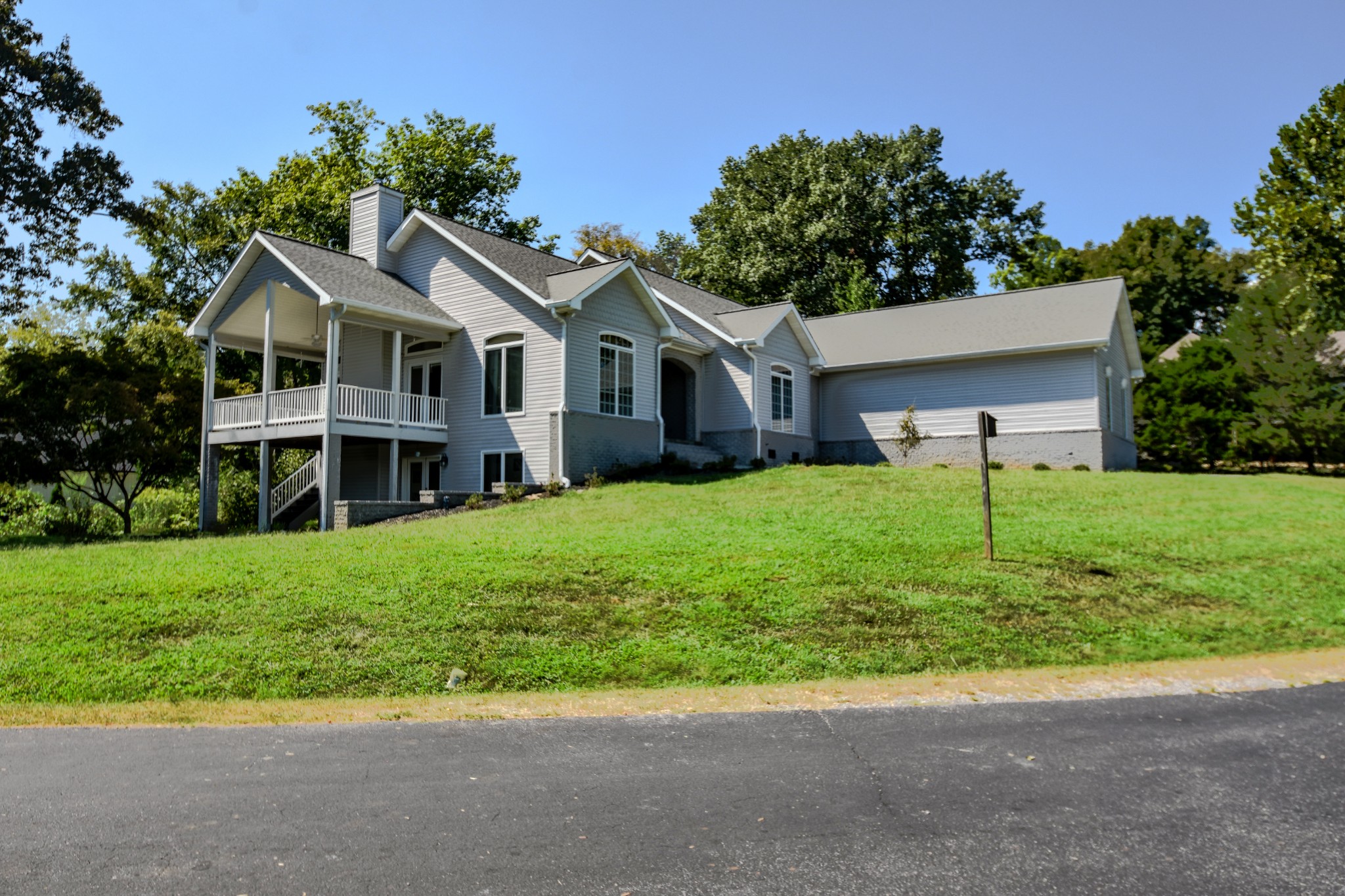 408 Ookedaliya Pl — photo