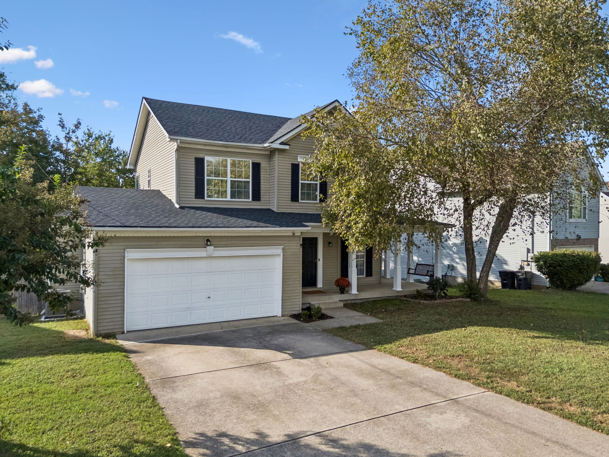 122 Waters Edge Ln — photo