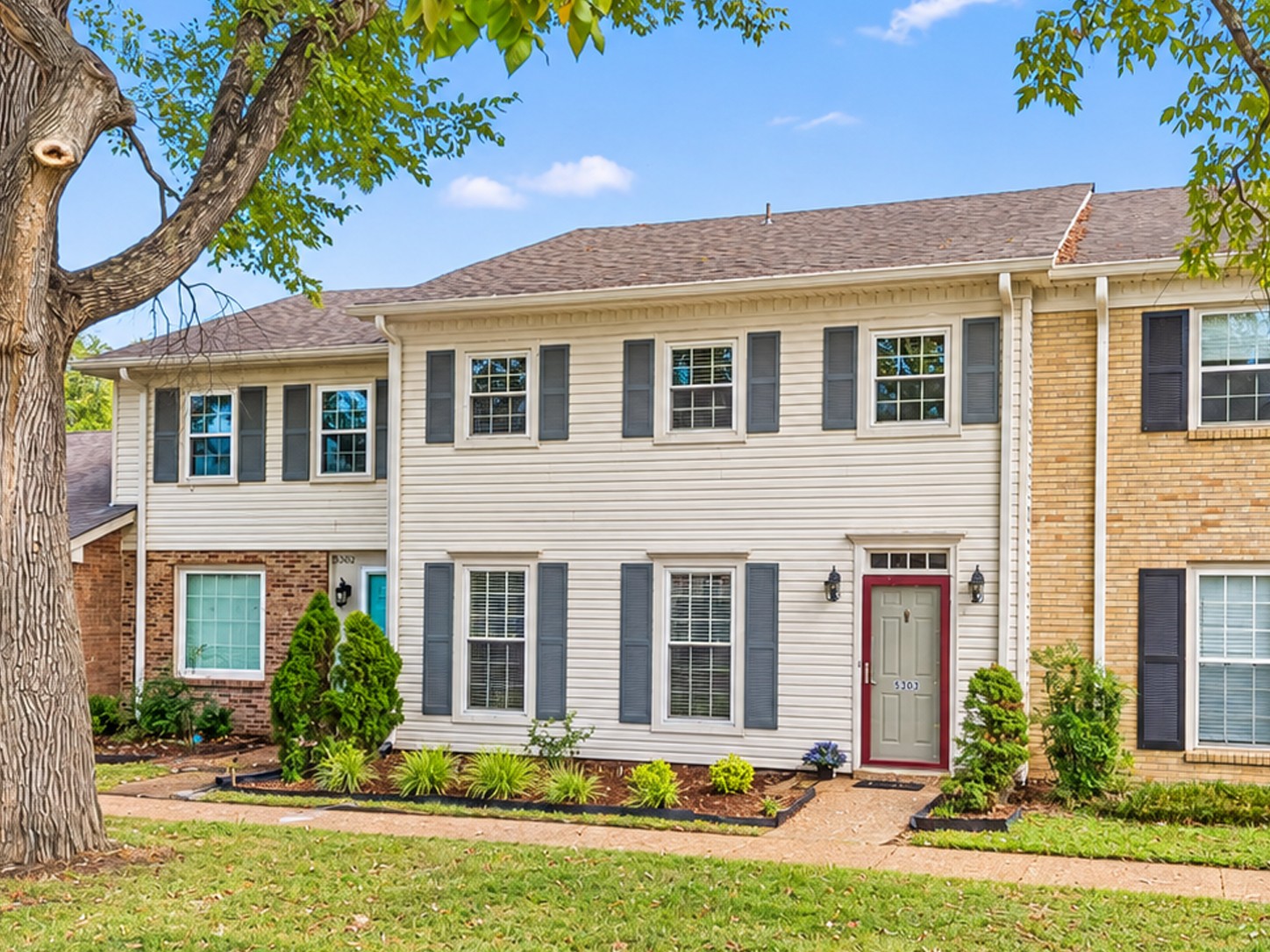 8300 Sawyer Brown Rd Unit S303 — photo