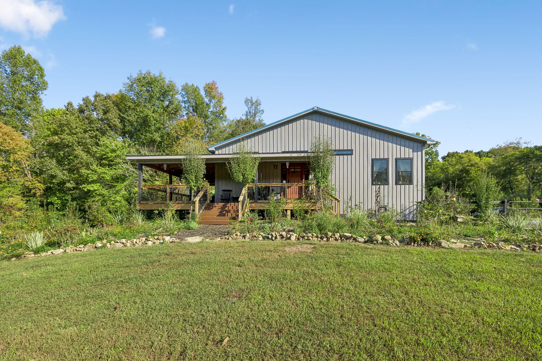 561 Bodine Loop — photo