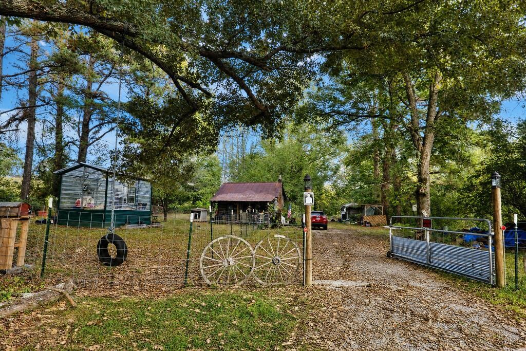 116 Sugar Tree School Rd — photo