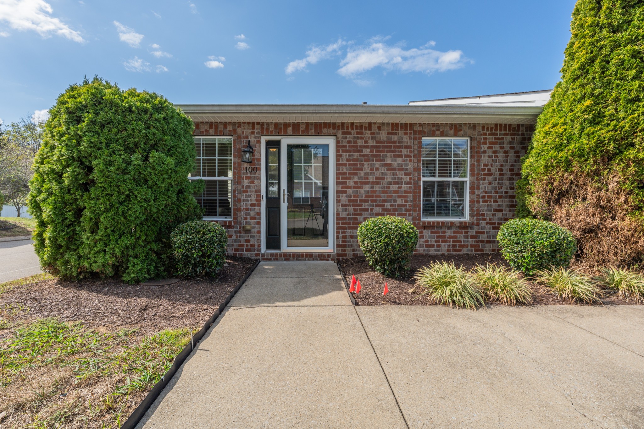 1040 Charlie Daniels Pkwy Unit 100 — photo