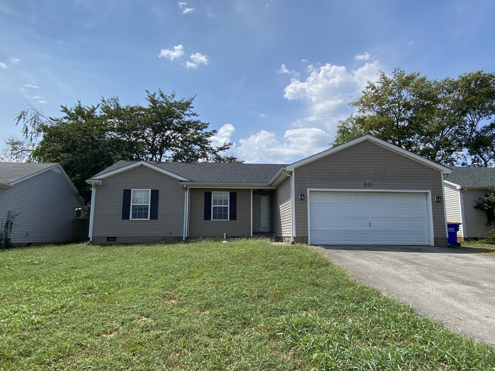 501 Creekwood Ct — photo