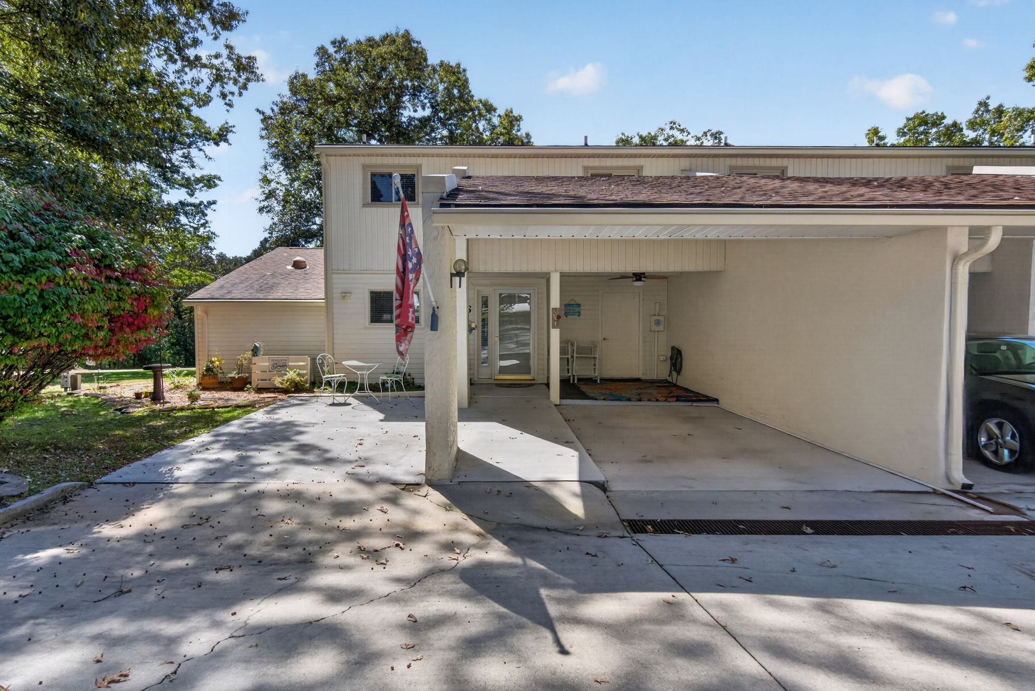 7000 Big Horn Dr Unit C16 — photo
