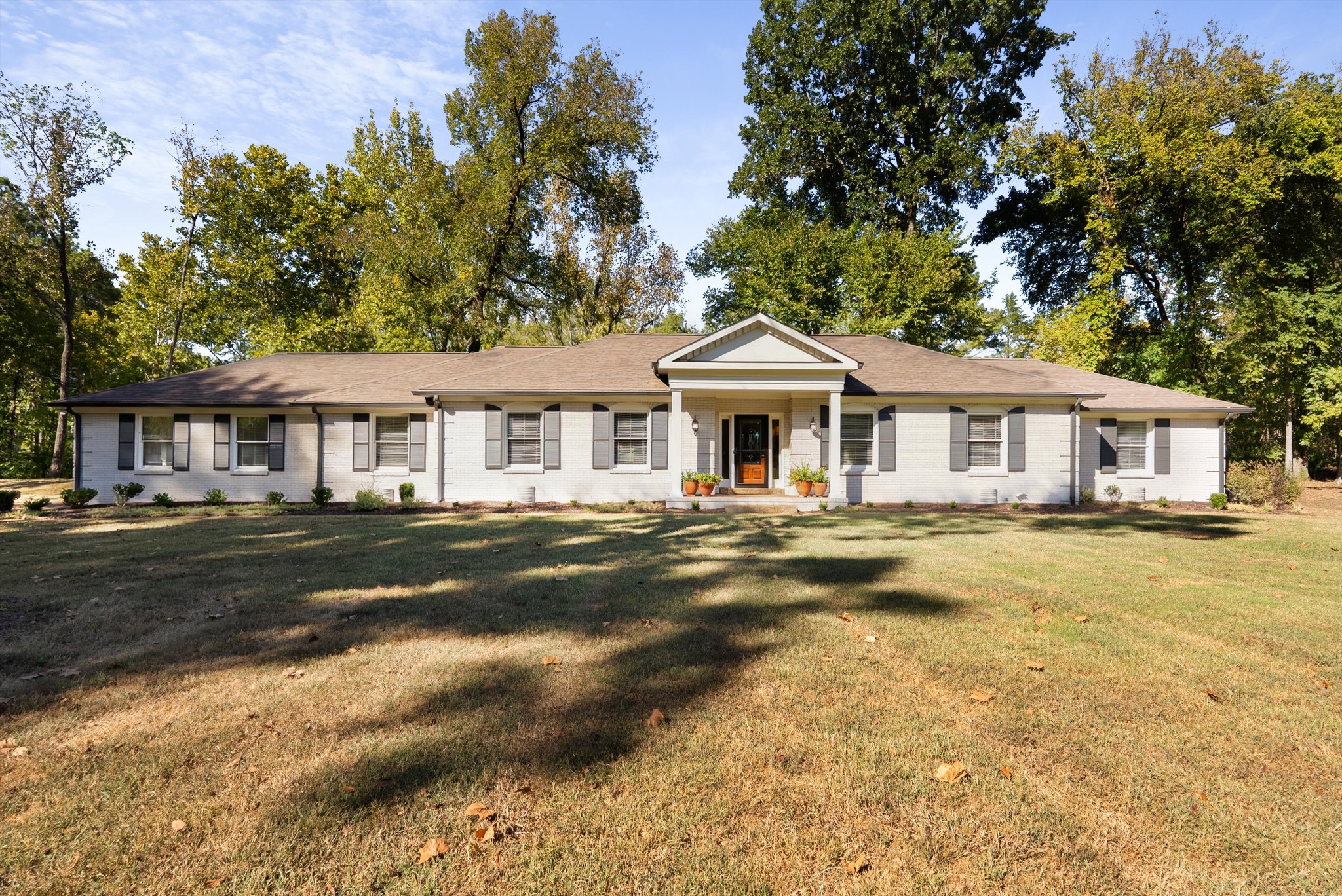 410 Bobby Dr — photo