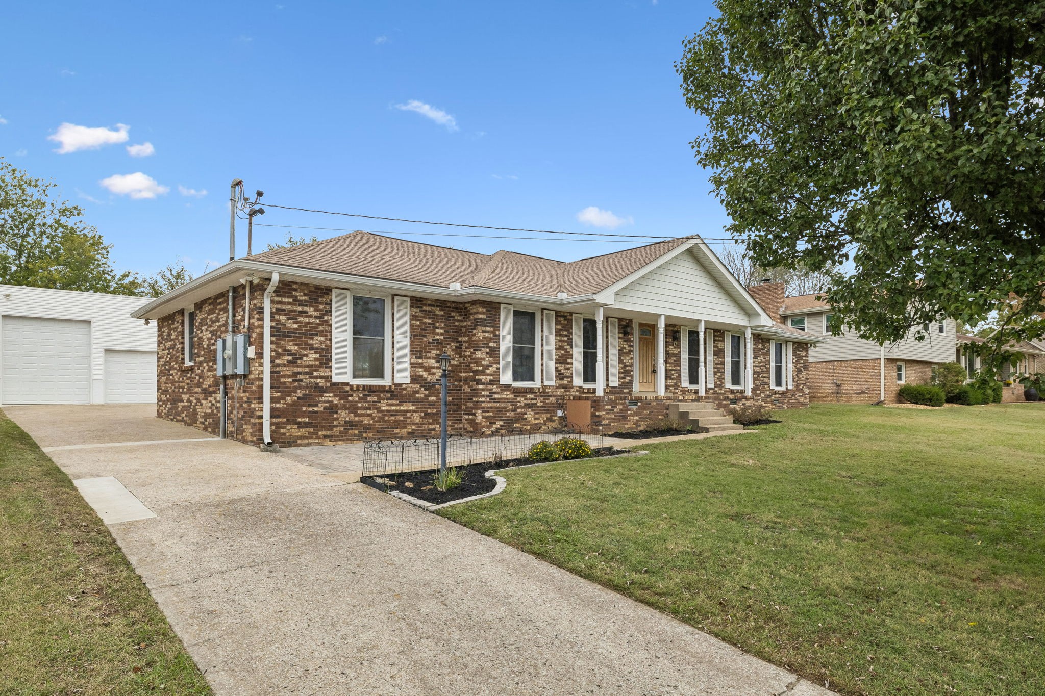 667 Heritage Dr — photo