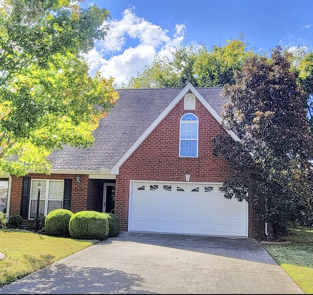 2721 Waywood Dr — photo
