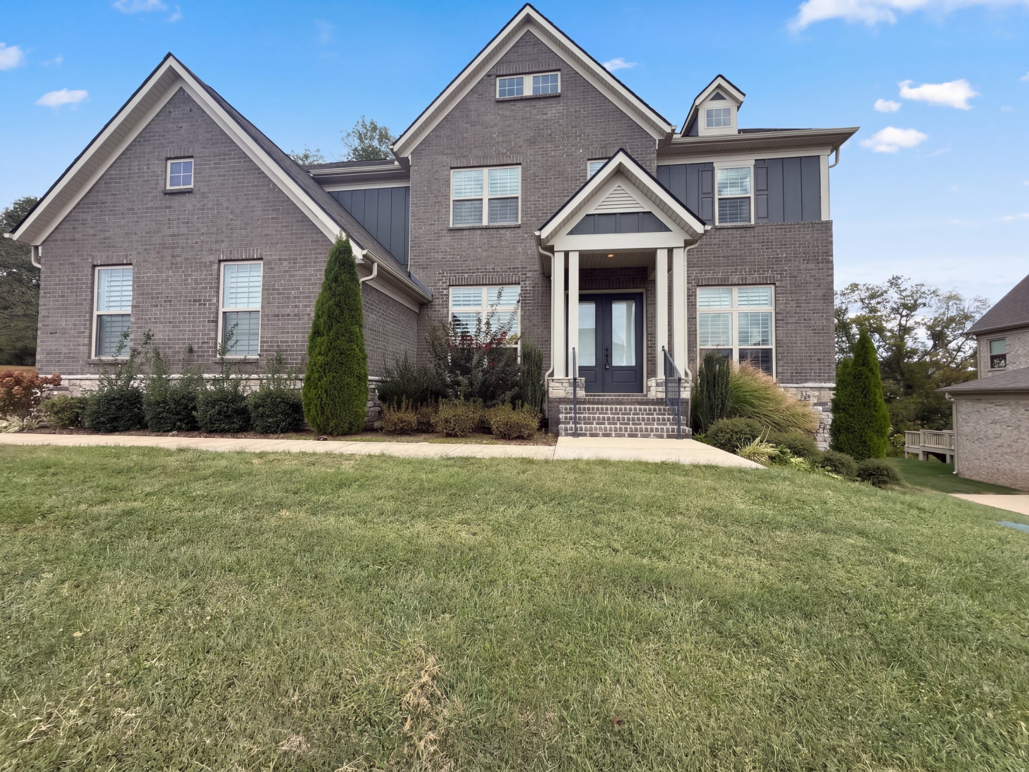 3241 Chase Point Dr — photo