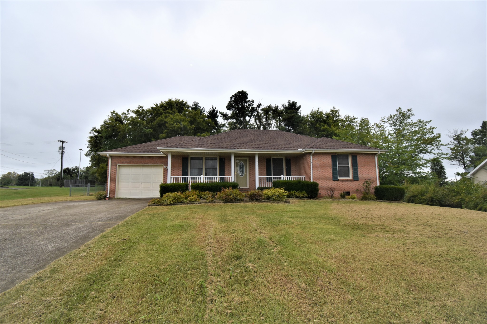 444 Kelsey Dr — photo